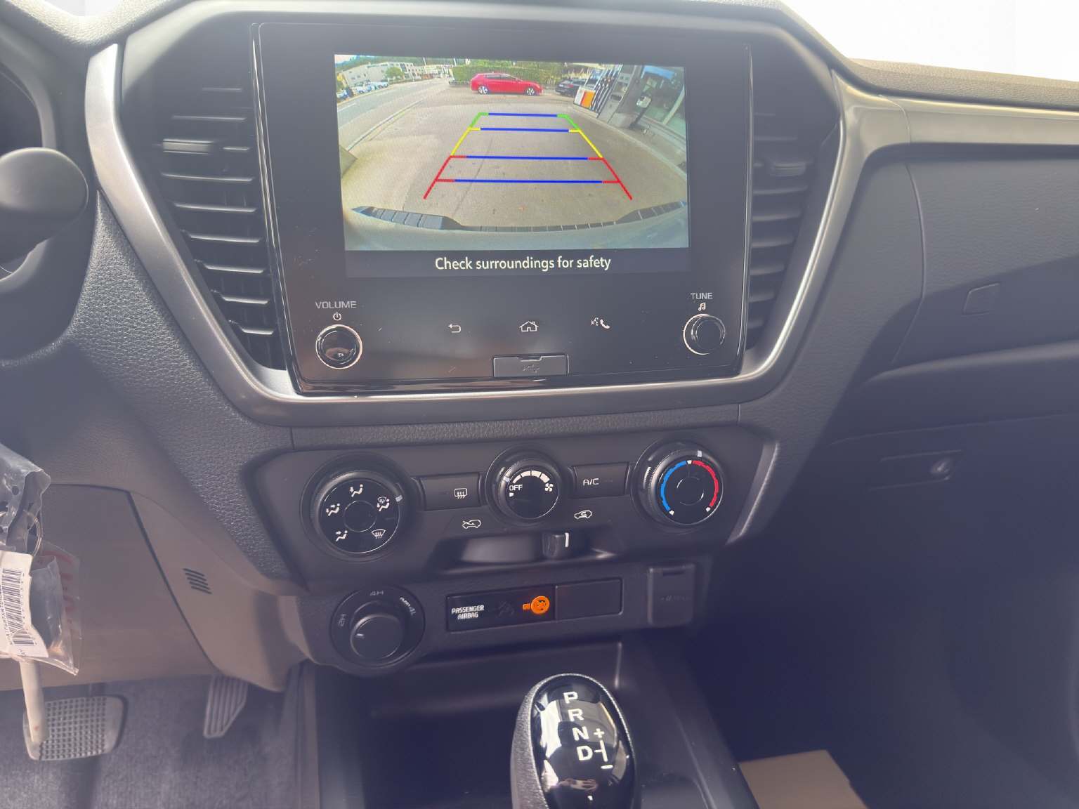 ISUZU D-Max Crew Pick-up 1.9 DDi N60 BB+ 4x4-image-9