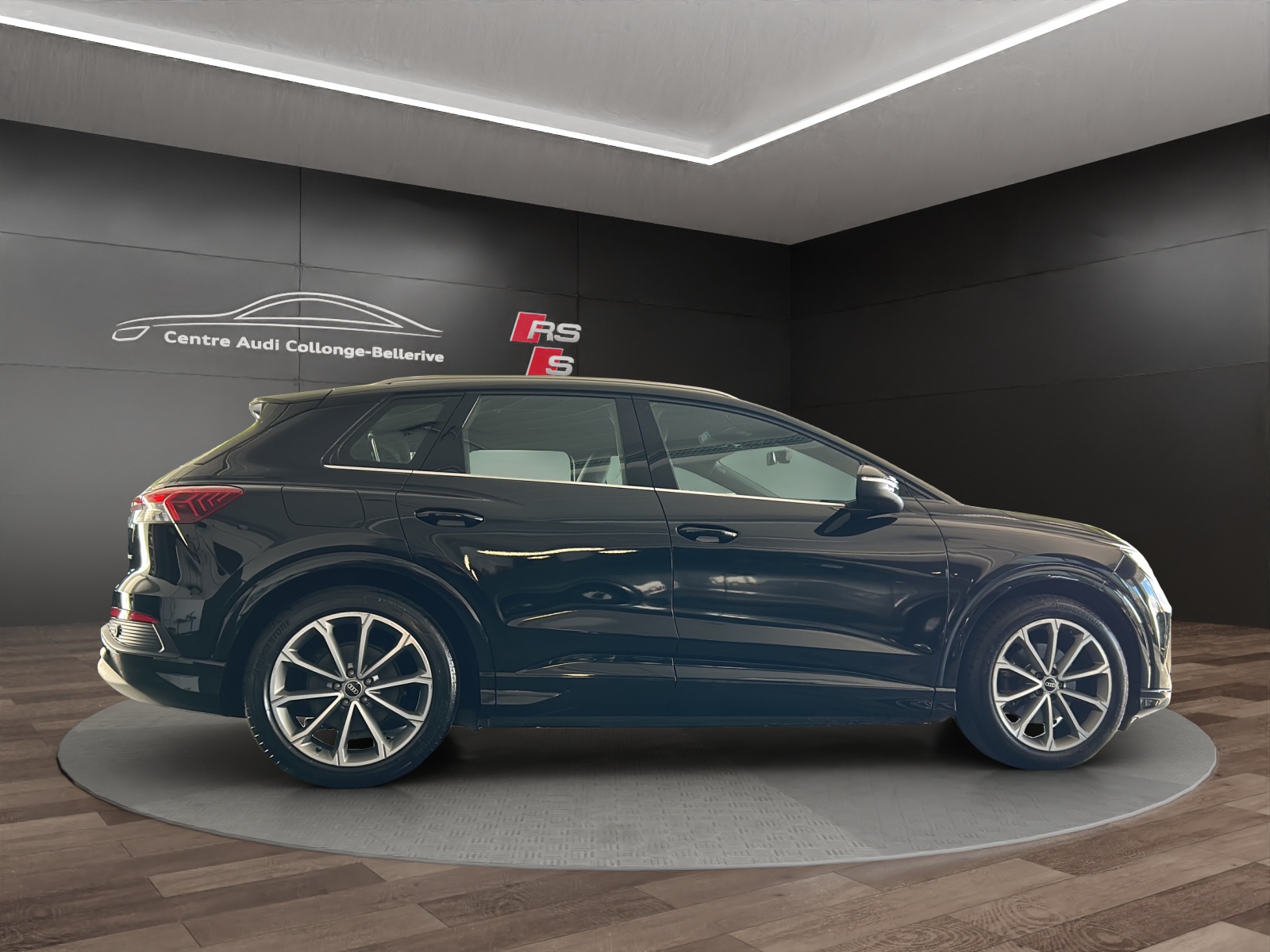AUDI Q4 e-tron 35-image-6