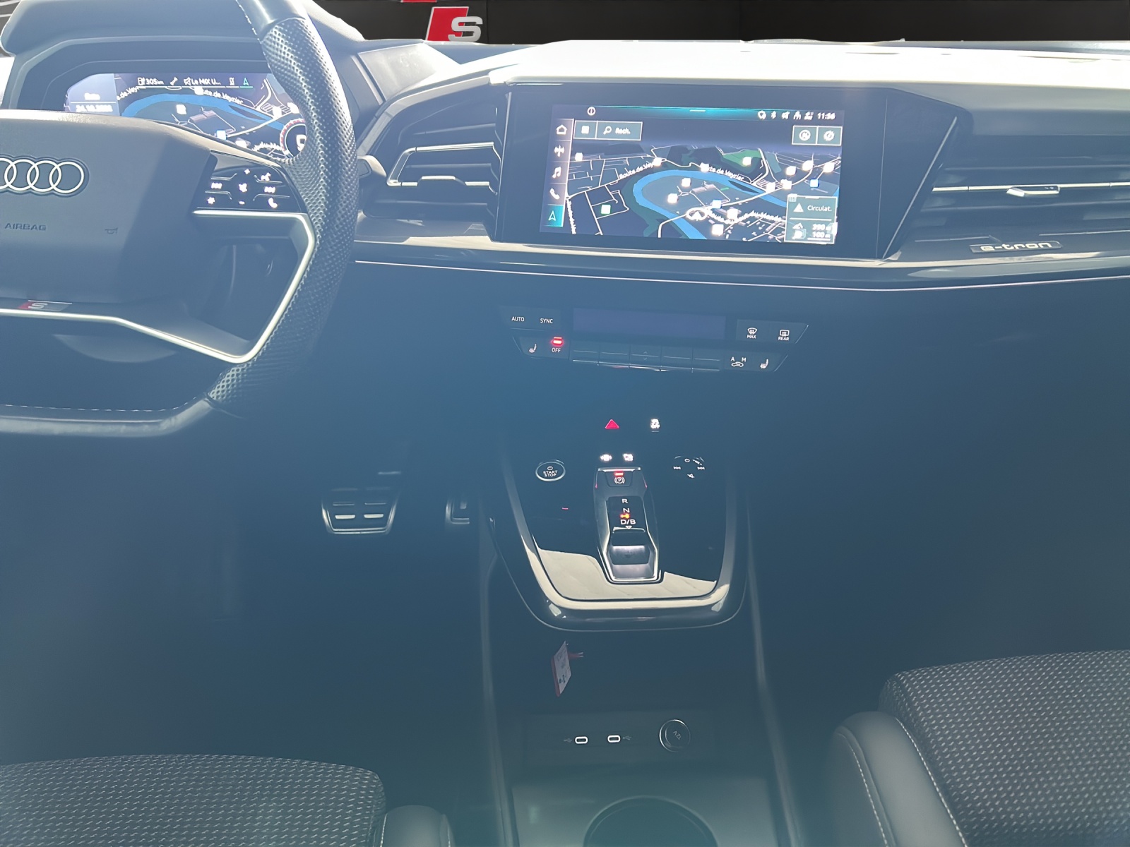 AUDI Q4 e-tron 35-image-11