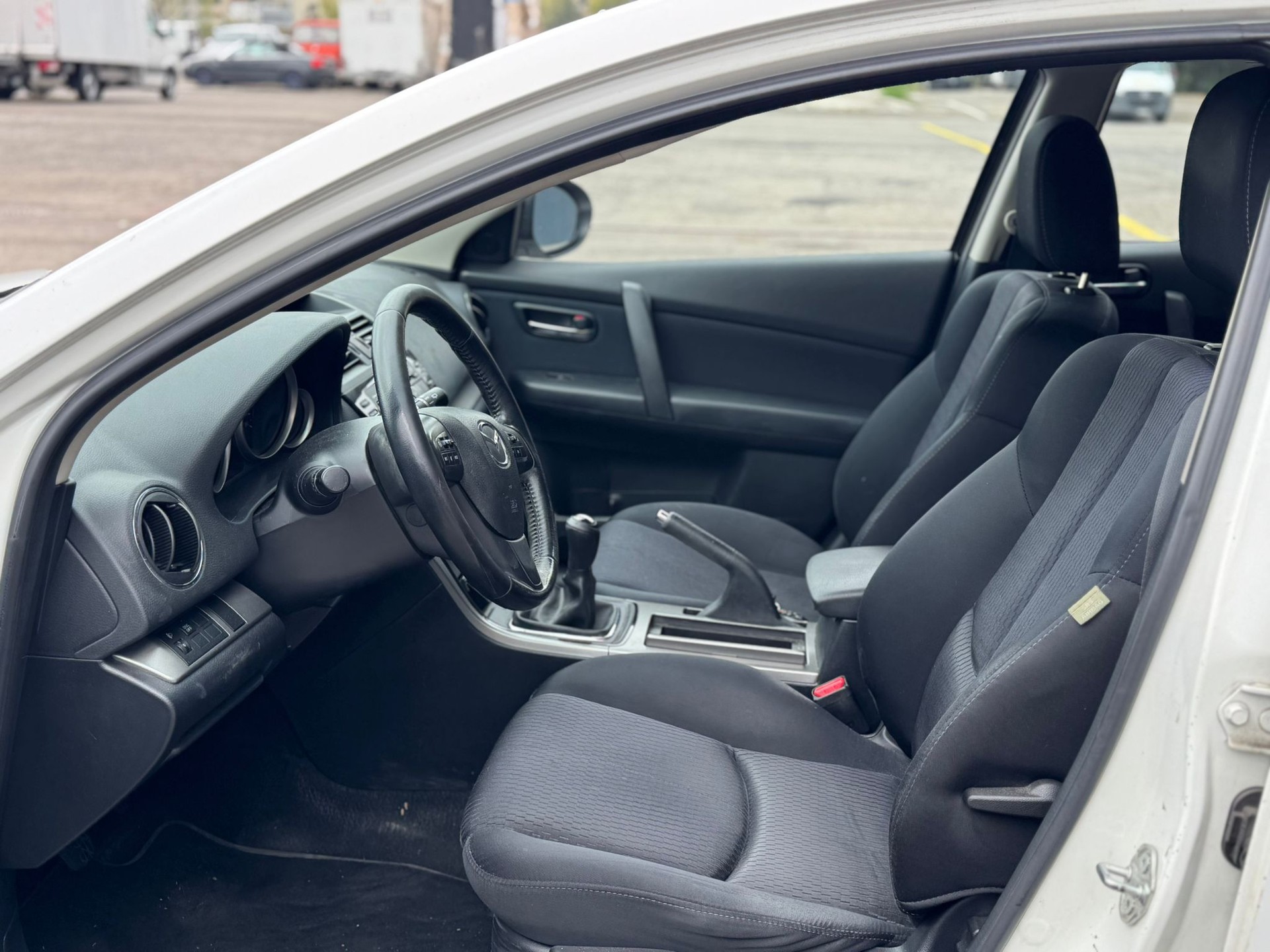 MAZDA 6 2.2 CD 16V Youngster-image-10