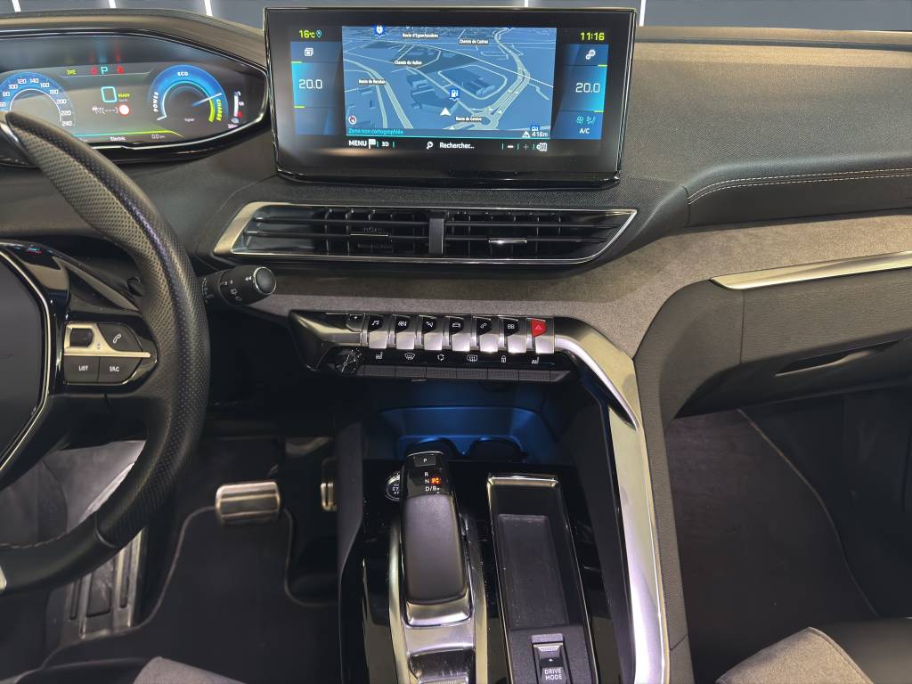 PEUGEOT 3008 300e Hybrid4 GT Pack EAT8-image-6
