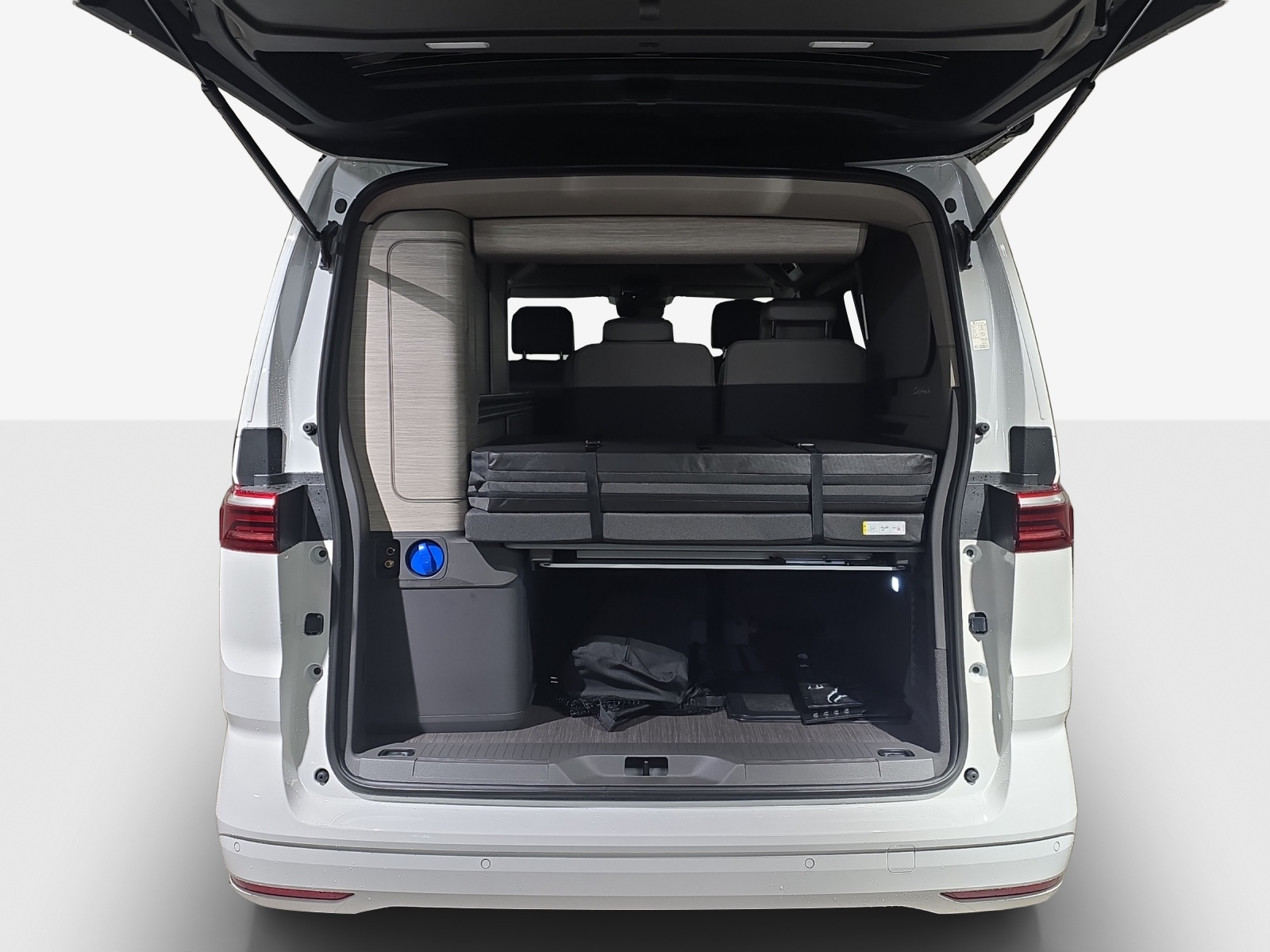 VW California 2.0 TSI Ocean Liberty-image-12