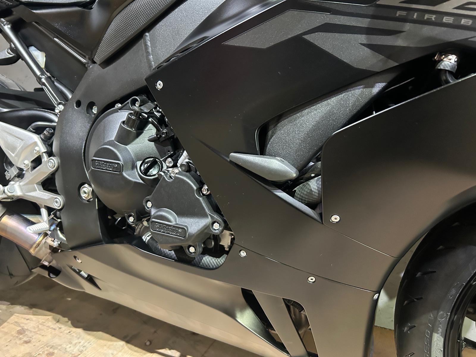 HONDA CBR 1000 RR-R SP-image-7