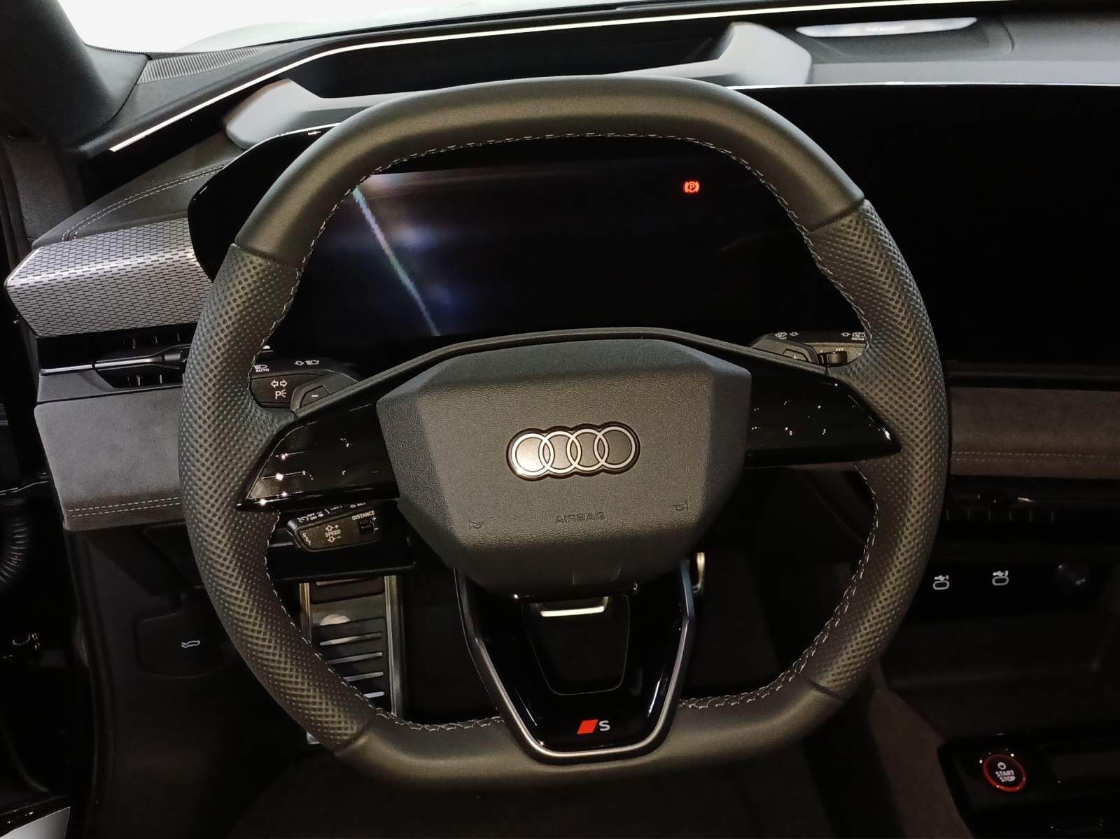 AUDI S6 Avant e-tron quattro-image-9