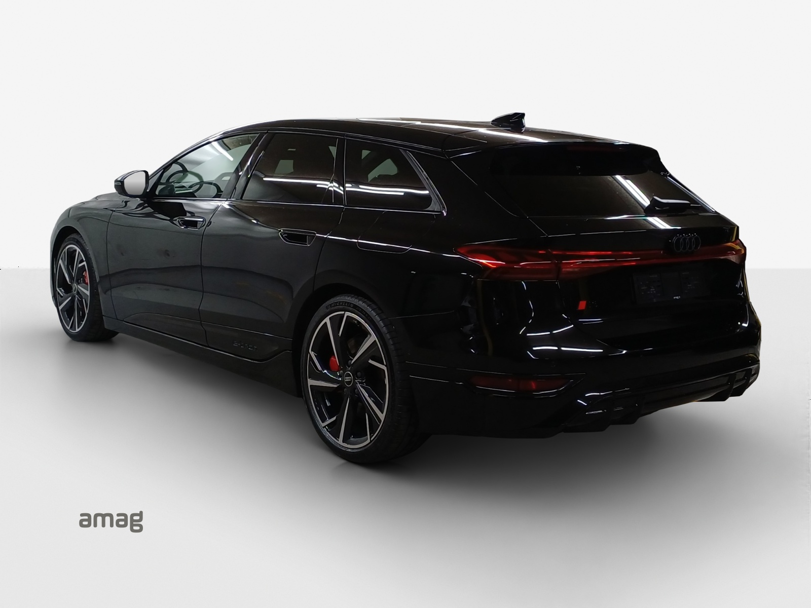 AUDI S6 Avant e-tron quattro-image-2