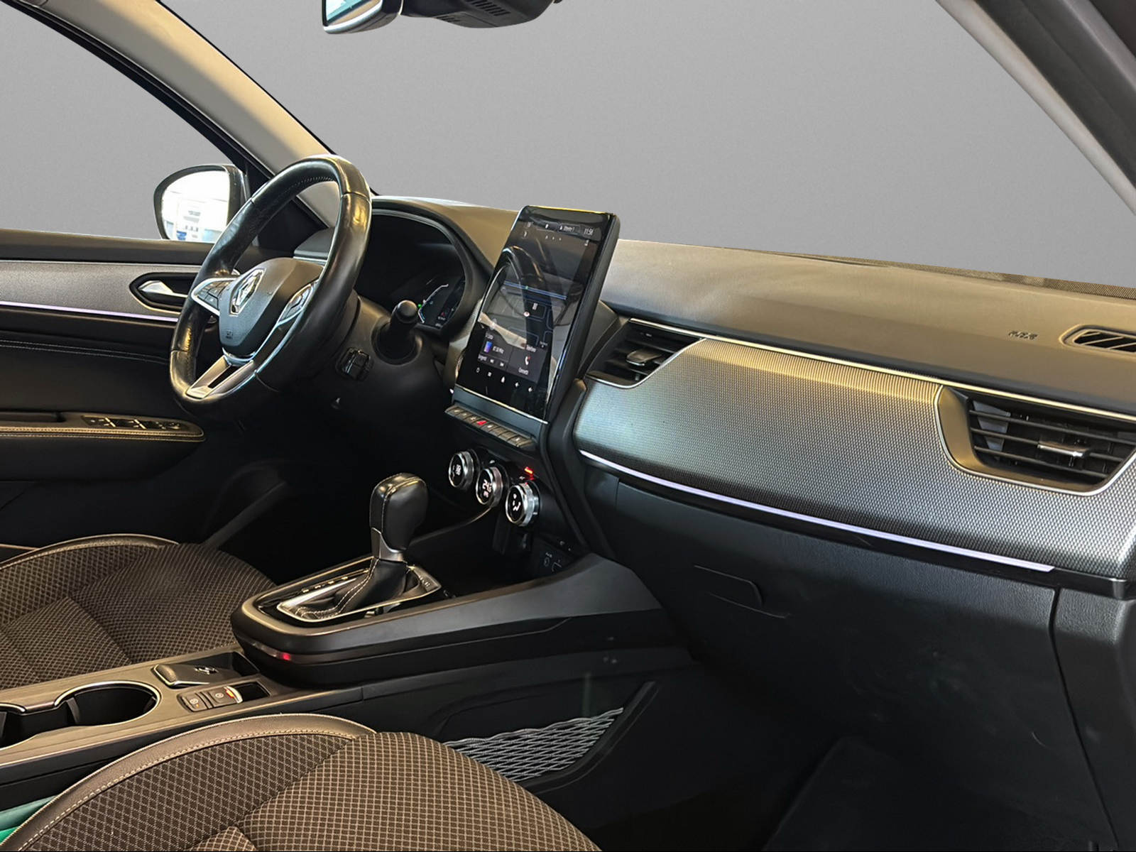 RENAULT Arkana 1.6 E-Tech Intens-image-10