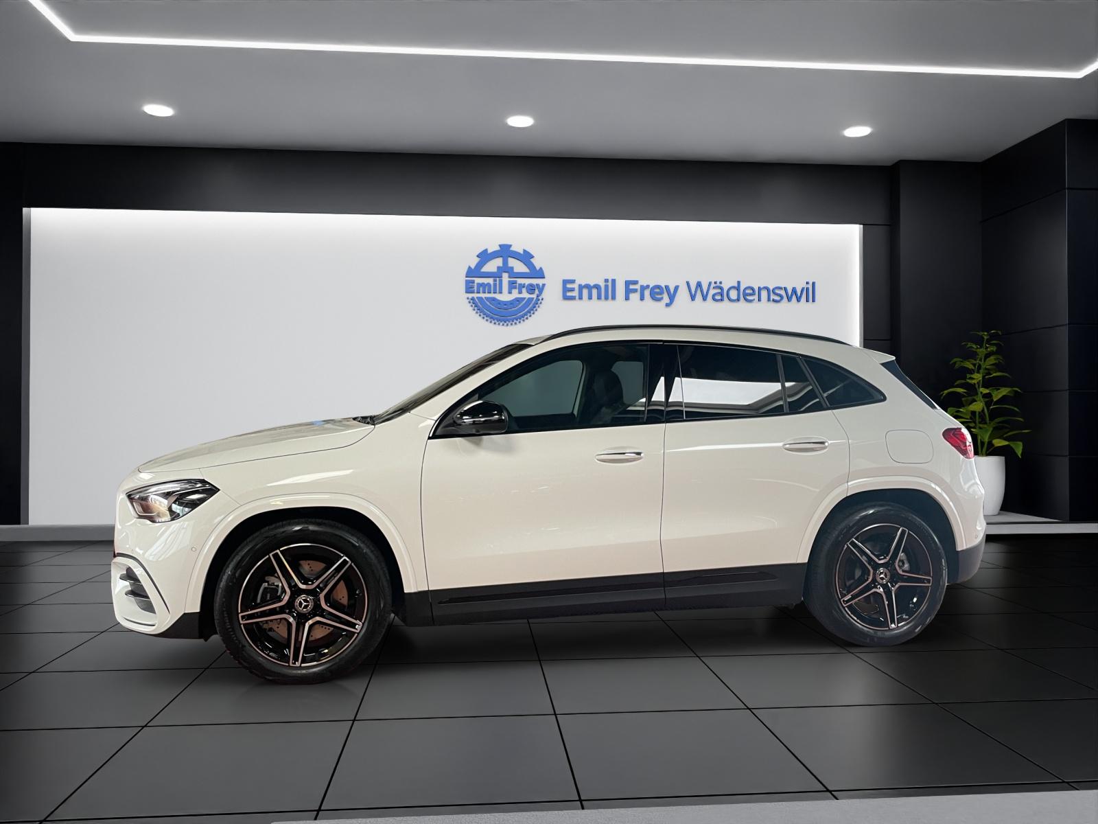 MERCEDES-BENZ GLA 250 4MATIC Swiss Star AMG Line-image-1