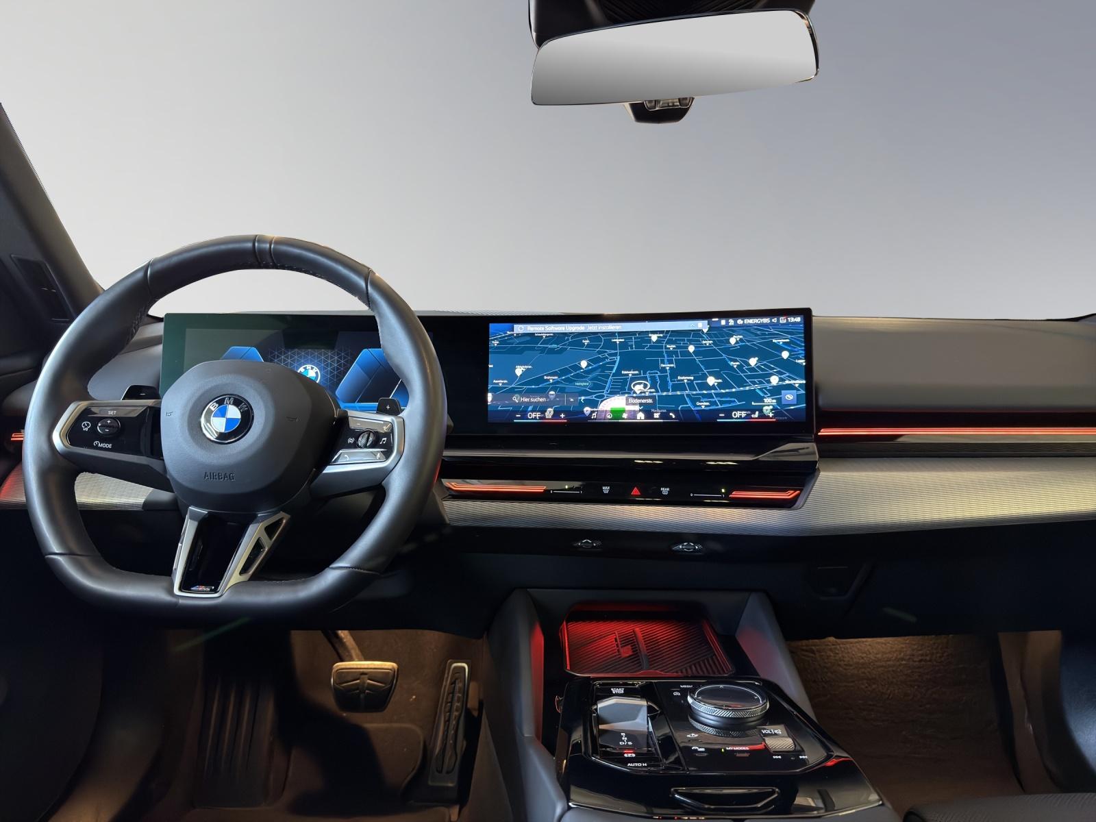 BMW 520d xDrive Touring M Sport-image-8