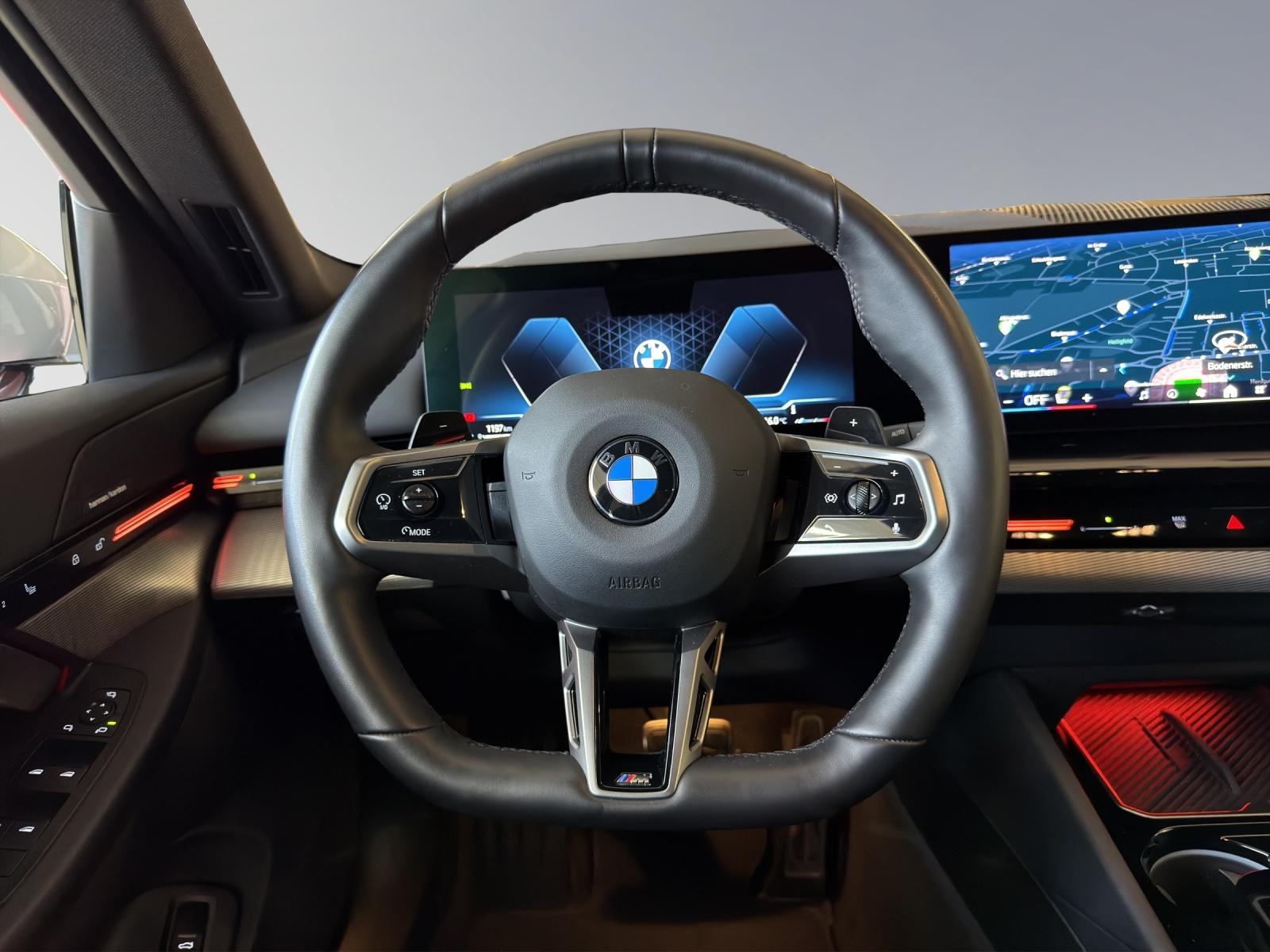 BMW 520d xDrive Touring M Sport-image-9