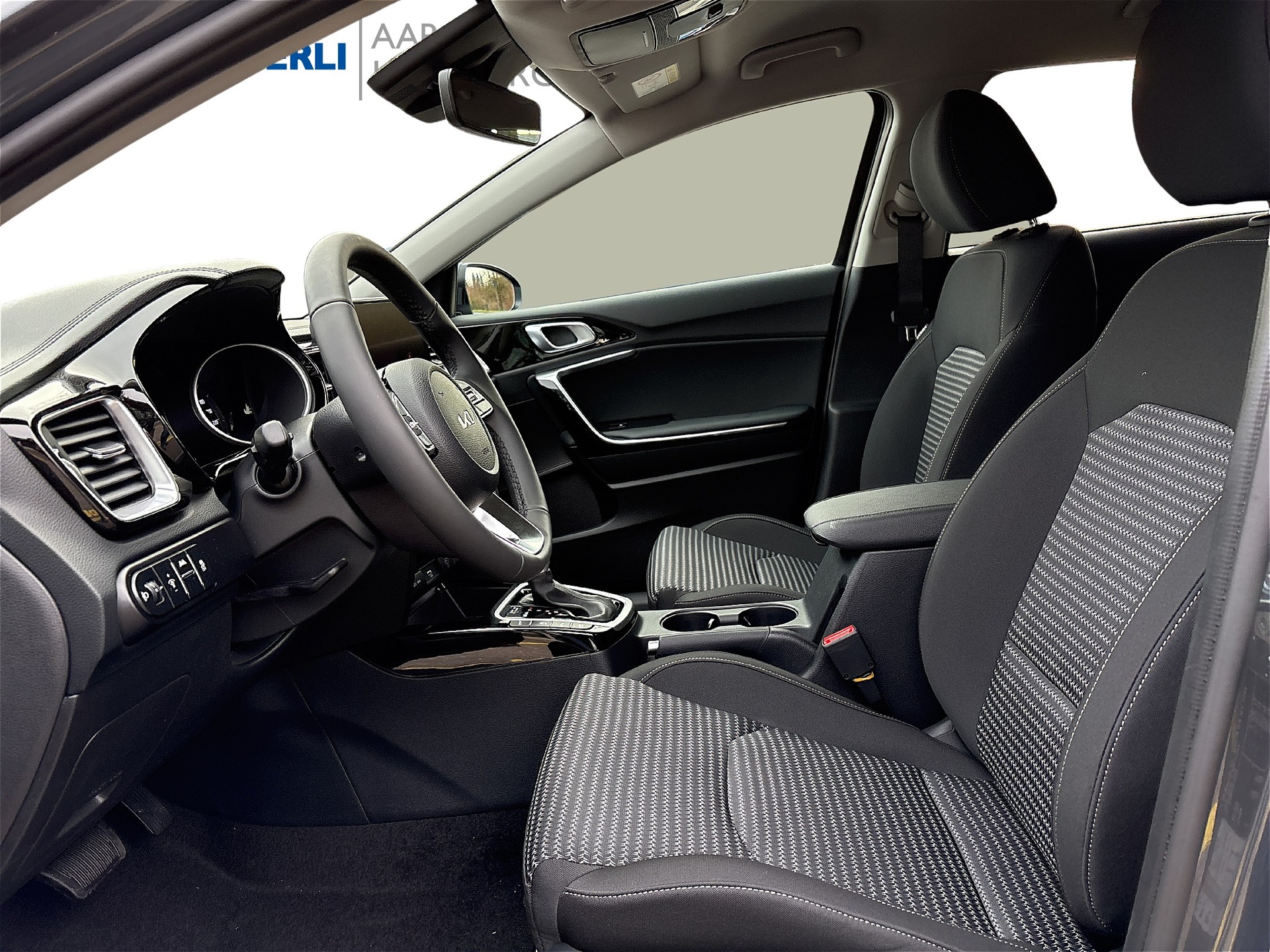 KIA Ceed Sportswagon 1.5 T-GDi MHEV Power DCT-image-6