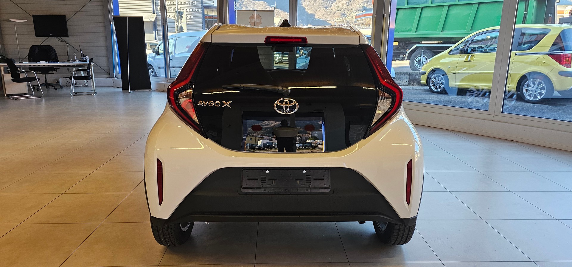 TOYOTA Aygo X 1.0 VVT-i Style CVT-image-4