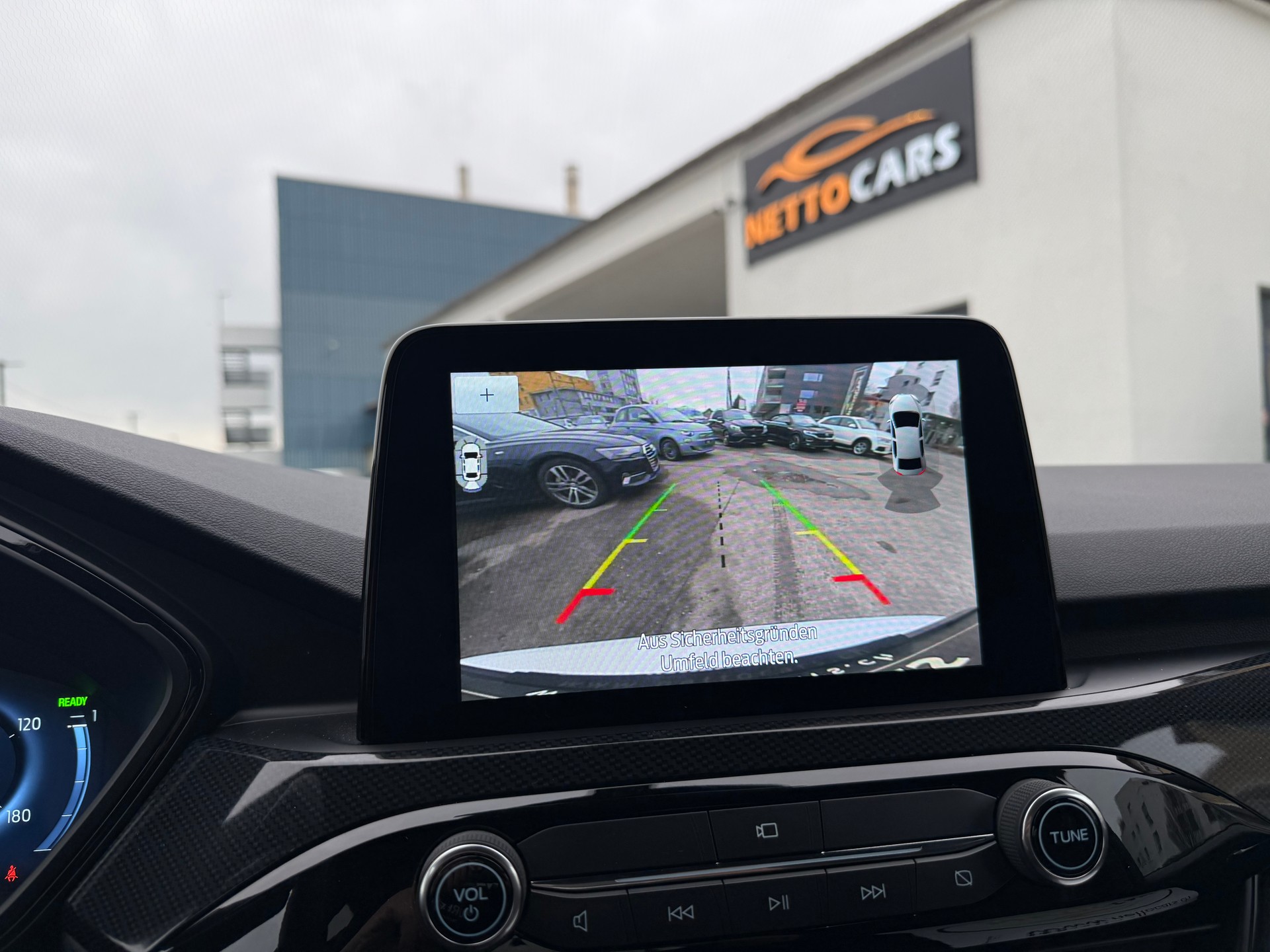 FORD Kuga 2.5 PHEV ST-Line 2WD-image-14