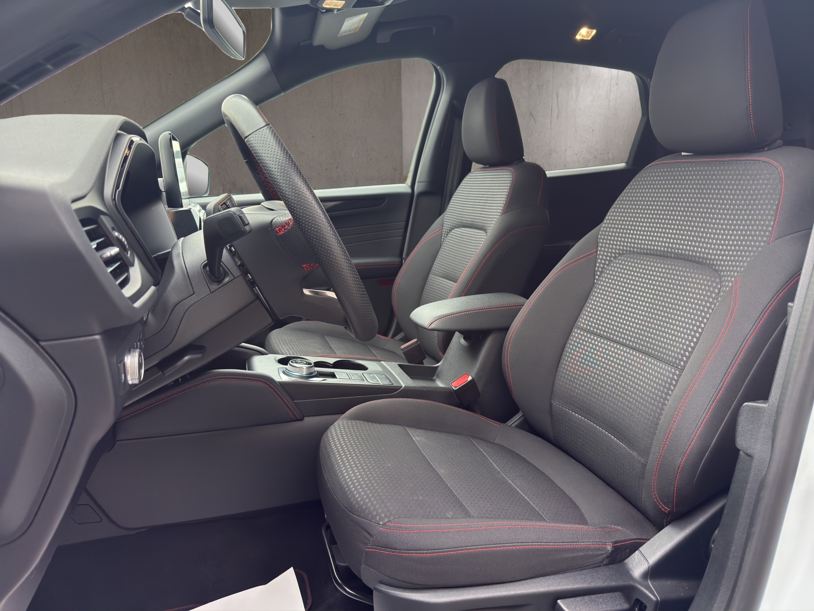 FORD Kuga 2.5 PHEV ST-Line 2WD-image-5