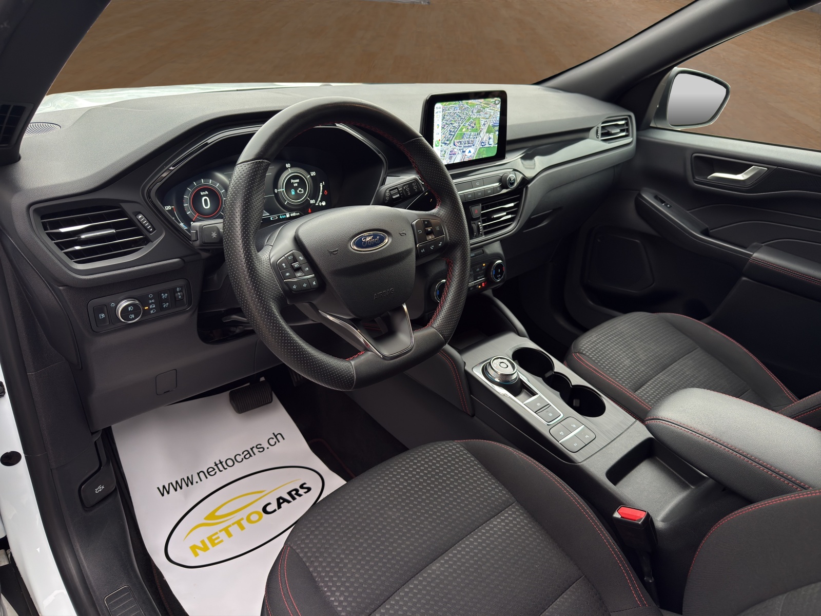 FORD Kuga 2.5 PHEV ST-Line 2WD-image-8