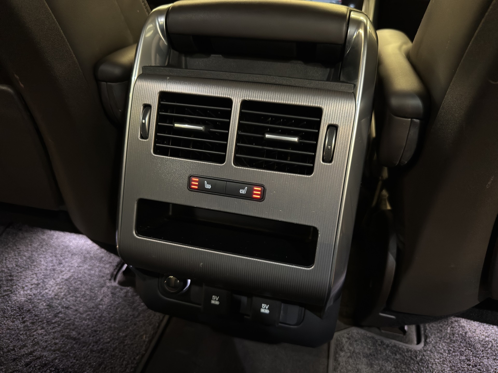 LAND ROVER Range Rover Sport 3.0 SDV6 HSE Dynamic Automatic-image-16
