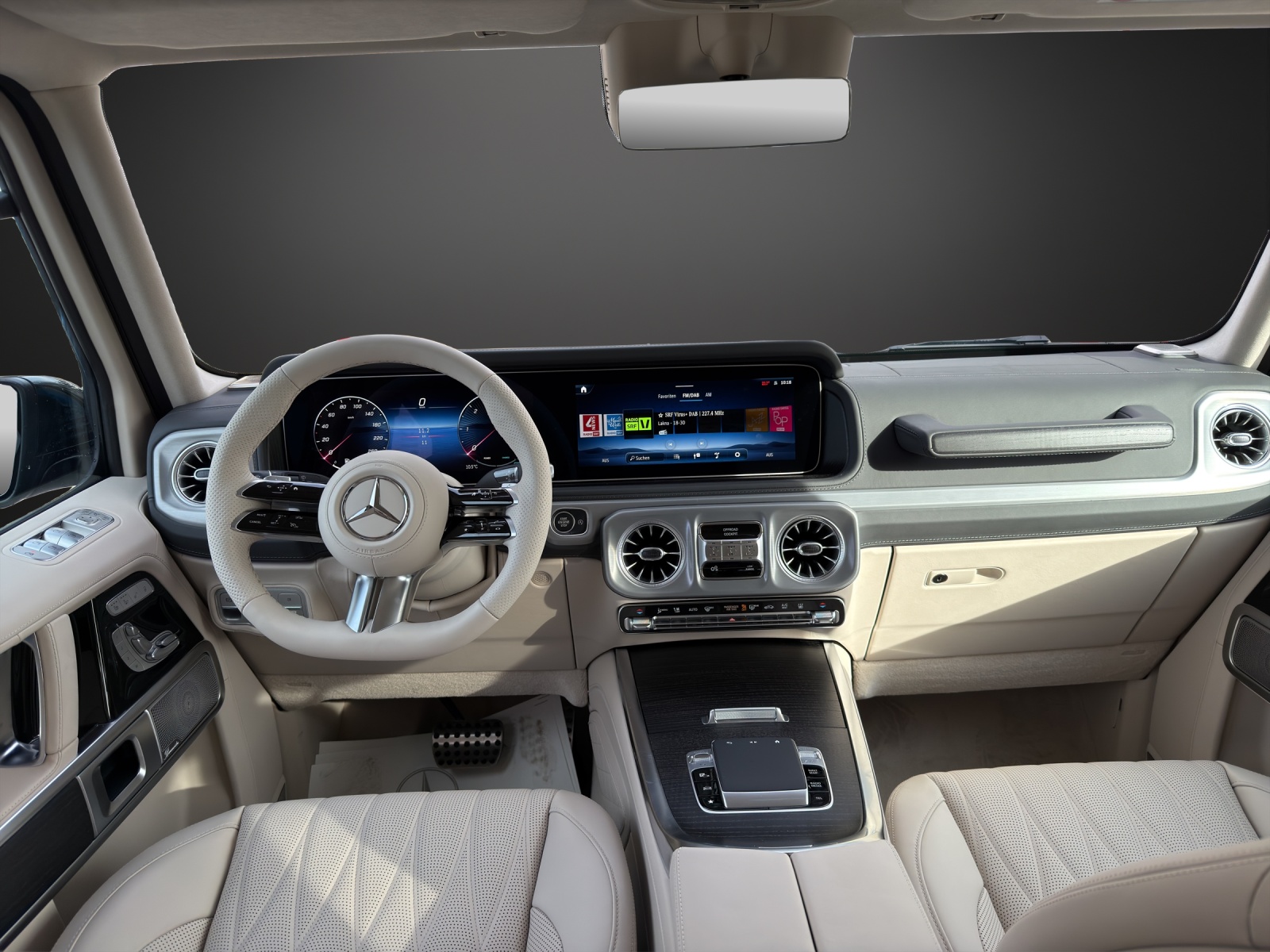 MERCEDES-BENZ G 450d 9G-Tronic-image-9