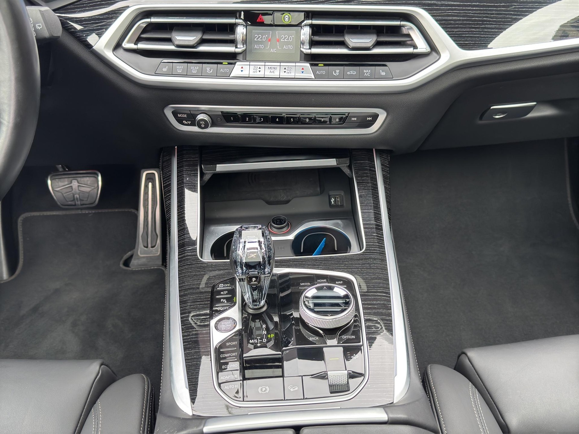 BMW X7 xDrive M50i Steptronic-image-14