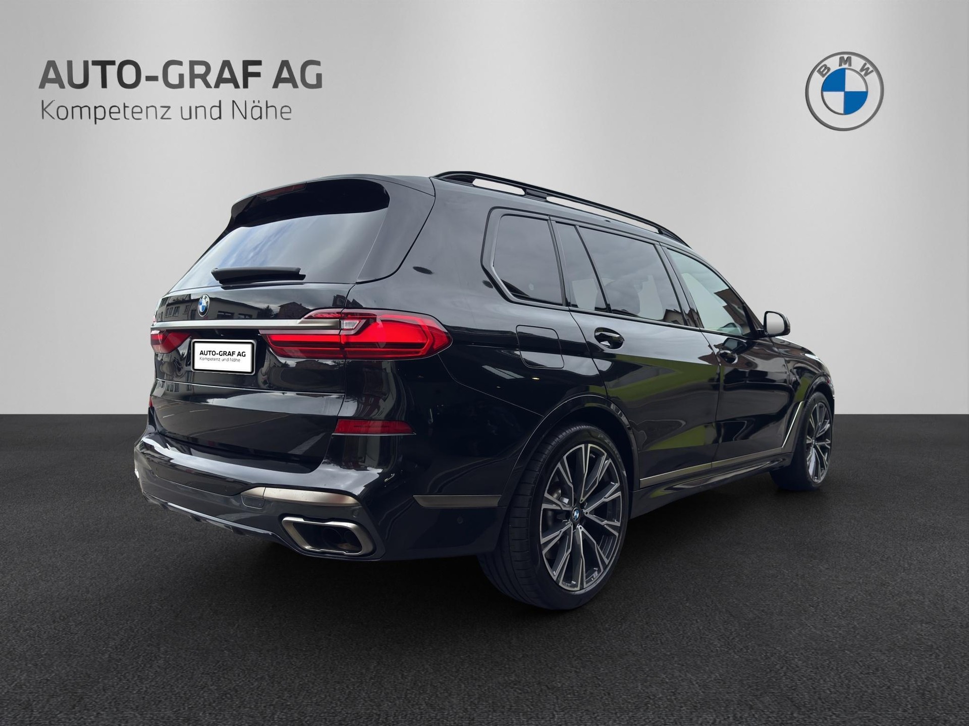 BMW X7 xDrive M50i Steptronic-image-4