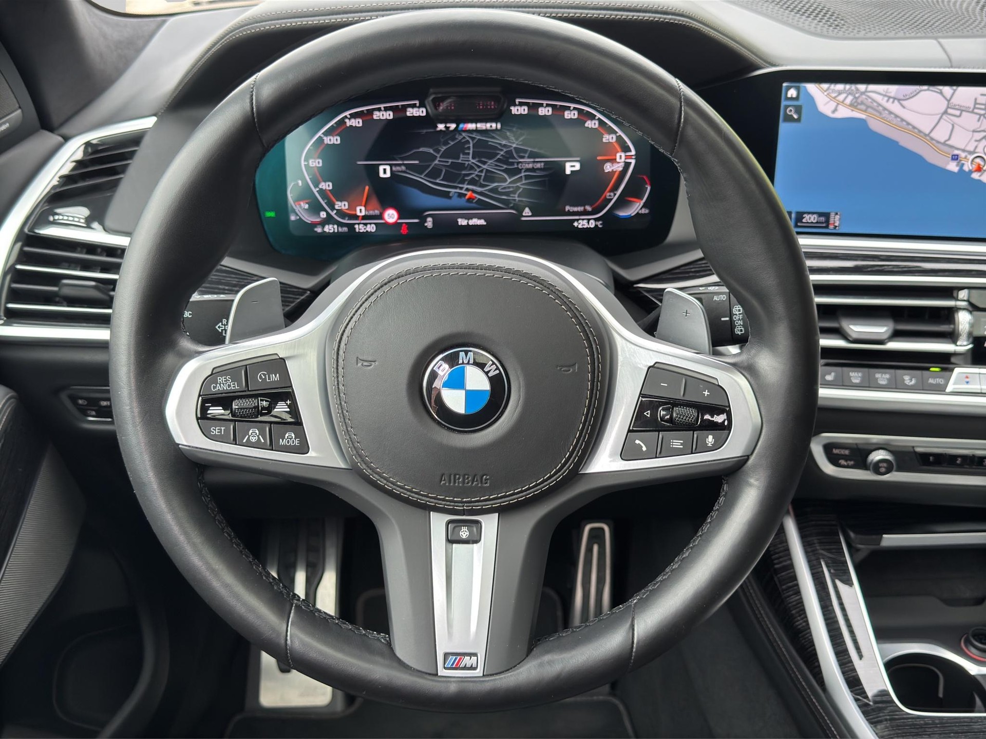 BMW X7 xDrive M50i Steptronic-image-15