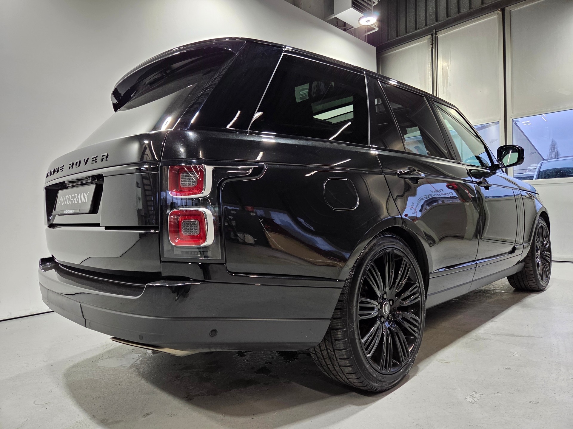 LAND ROVER Range Rover 5.0 V8 SC Vogue-image-2