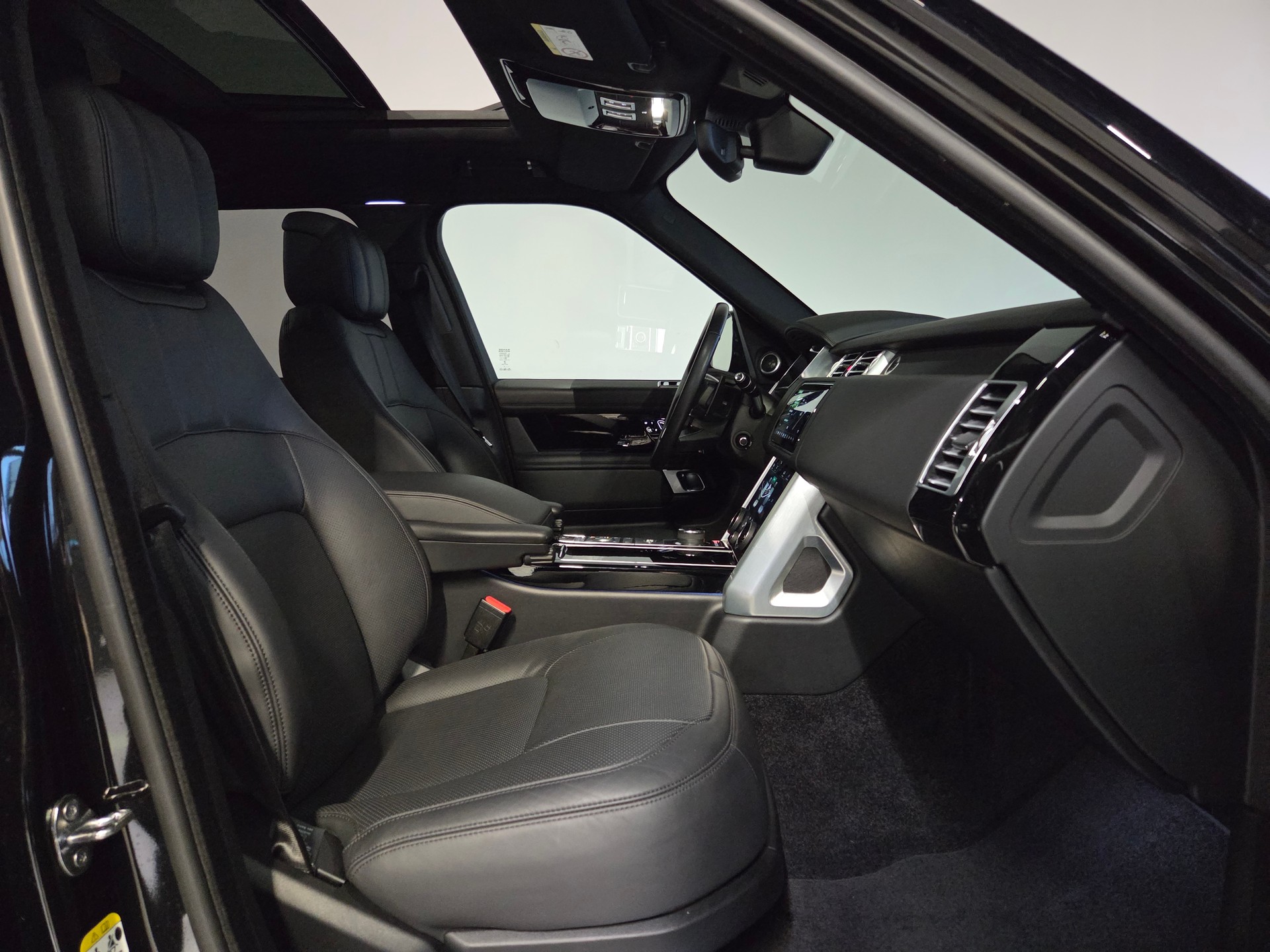 LAND ROVER Range Rover 5.0 V8 SC Vogue-image-19