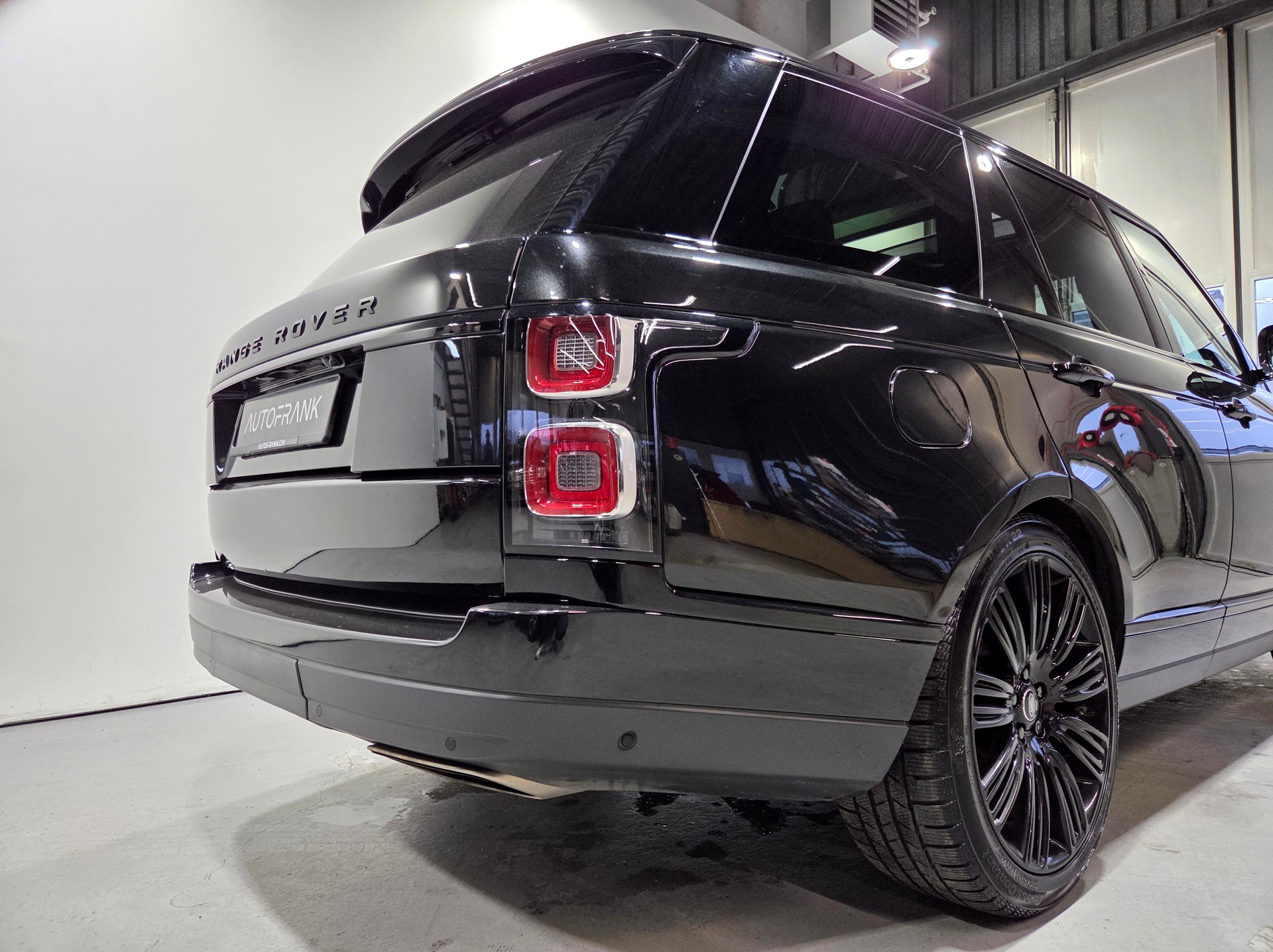 LAND ROVER Range Rover 5.0 V8 SC Vogue-image-10