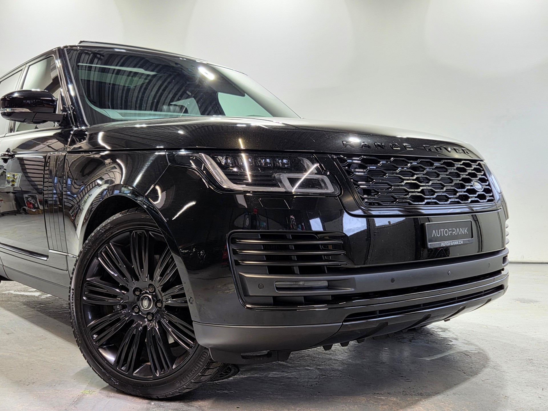 LAND ROVER Range Rover 5.0 V8 SC Vogue-image-8
