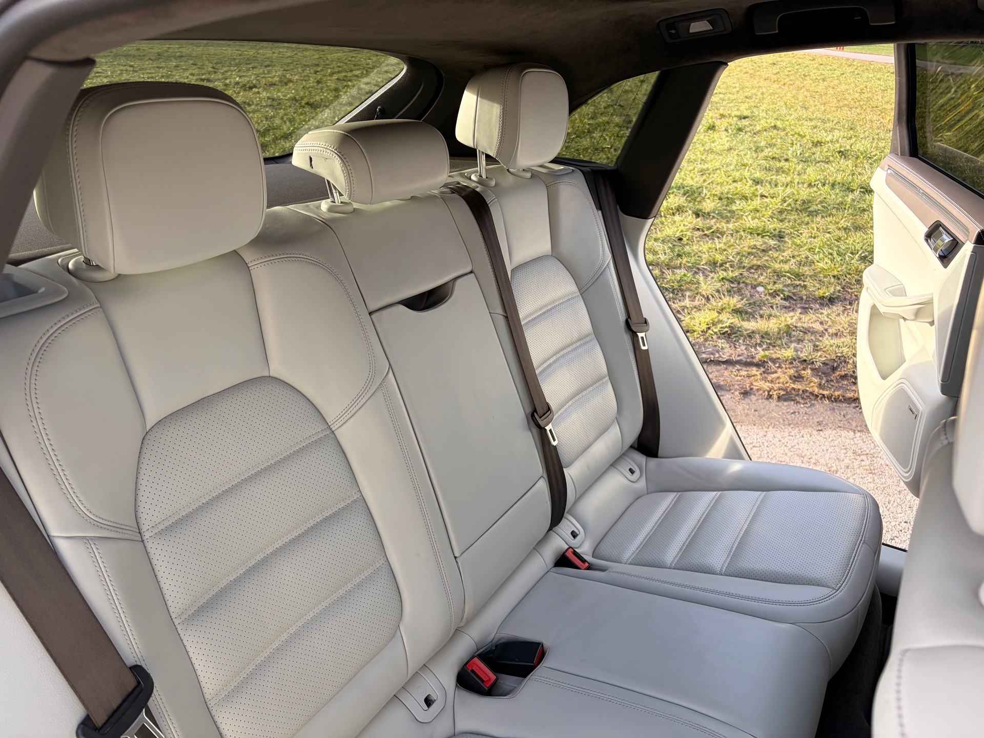 PORSCHE Macan Turbo PDK-image-13