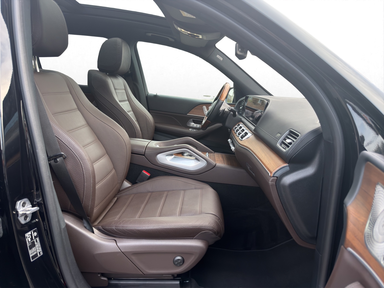 MERCEDES-BENZ GLS 400 d 4Matic AMG Line 9G-Tronic-image-12