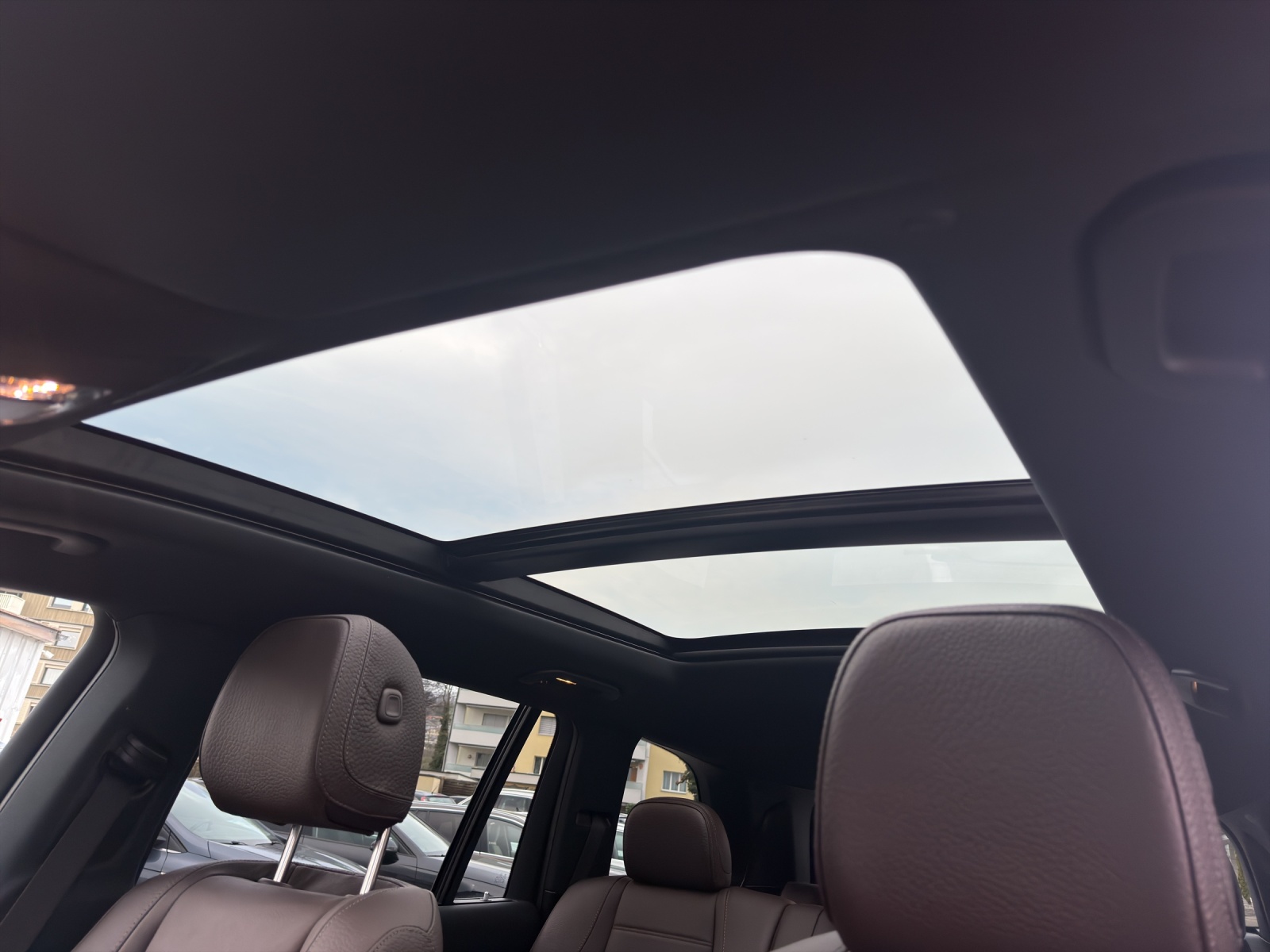 MERCEDES-BENZ GLS 400 d 4Matic AMG Line 9G-Tronic-image-30