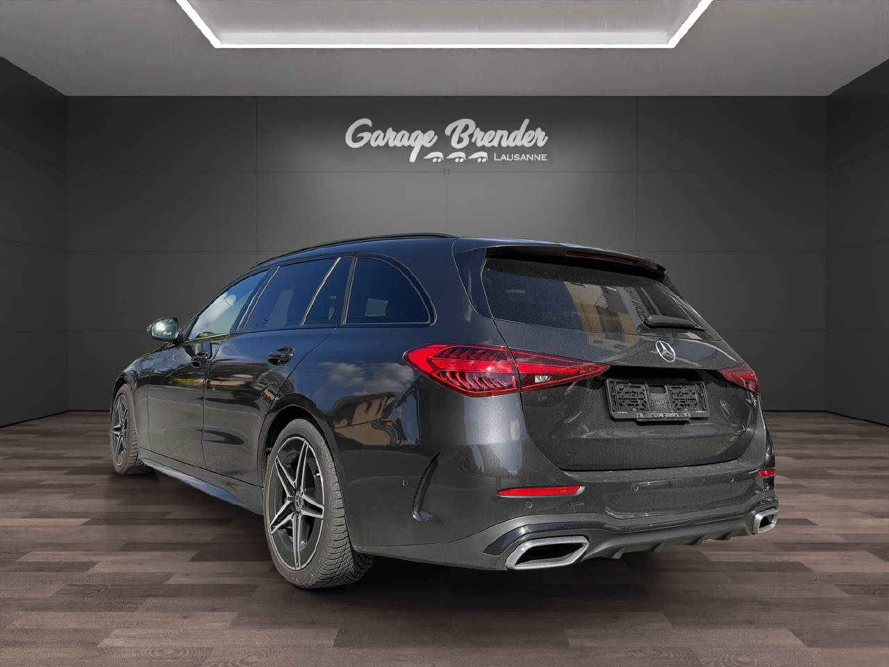 MERCEDES-BENZ C 200 AMG Line 4matic Combi-image-4