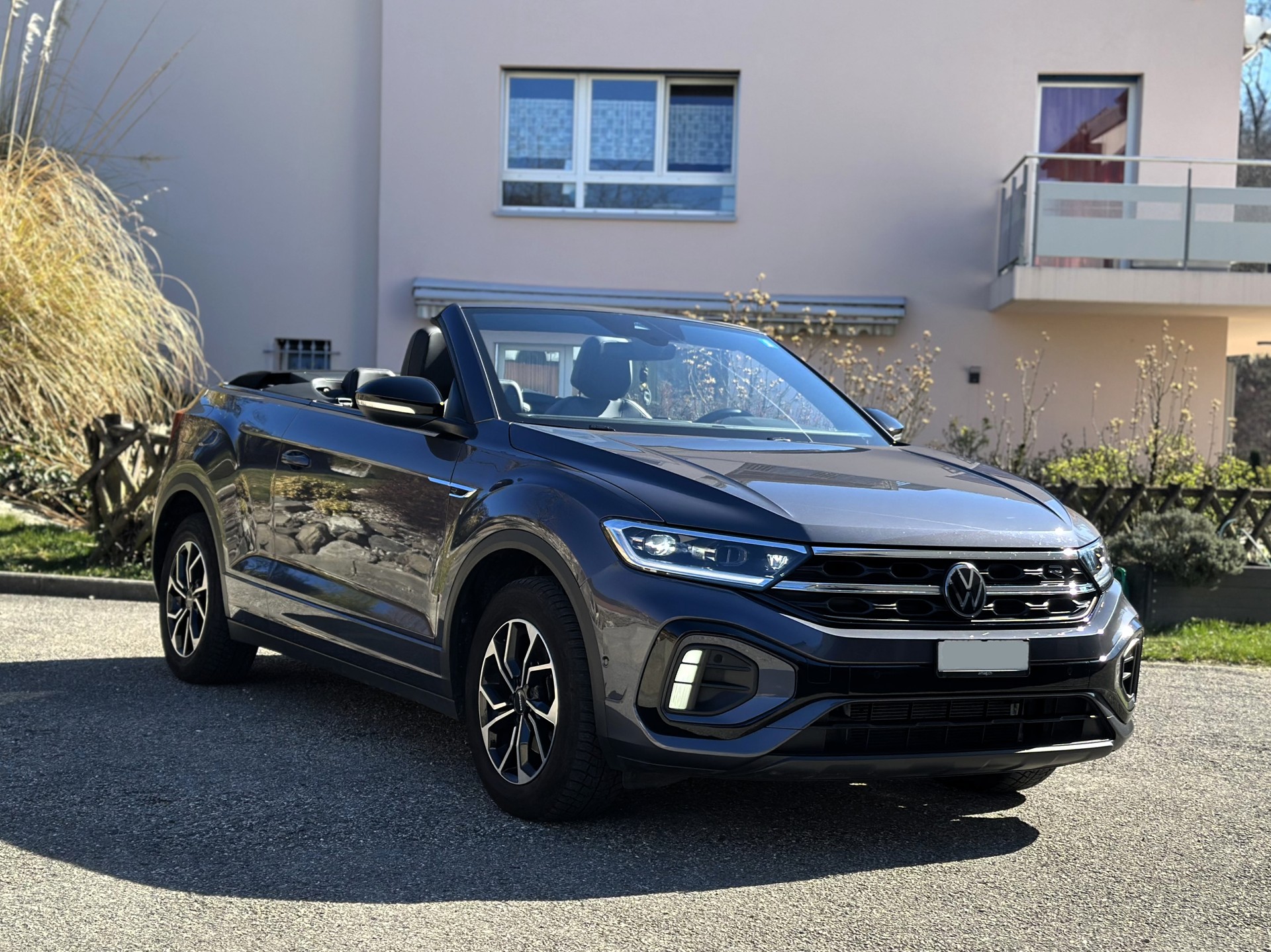 VW T-Roc Cabriolet 1.5 TSI EVO R-Line DSG-image-2