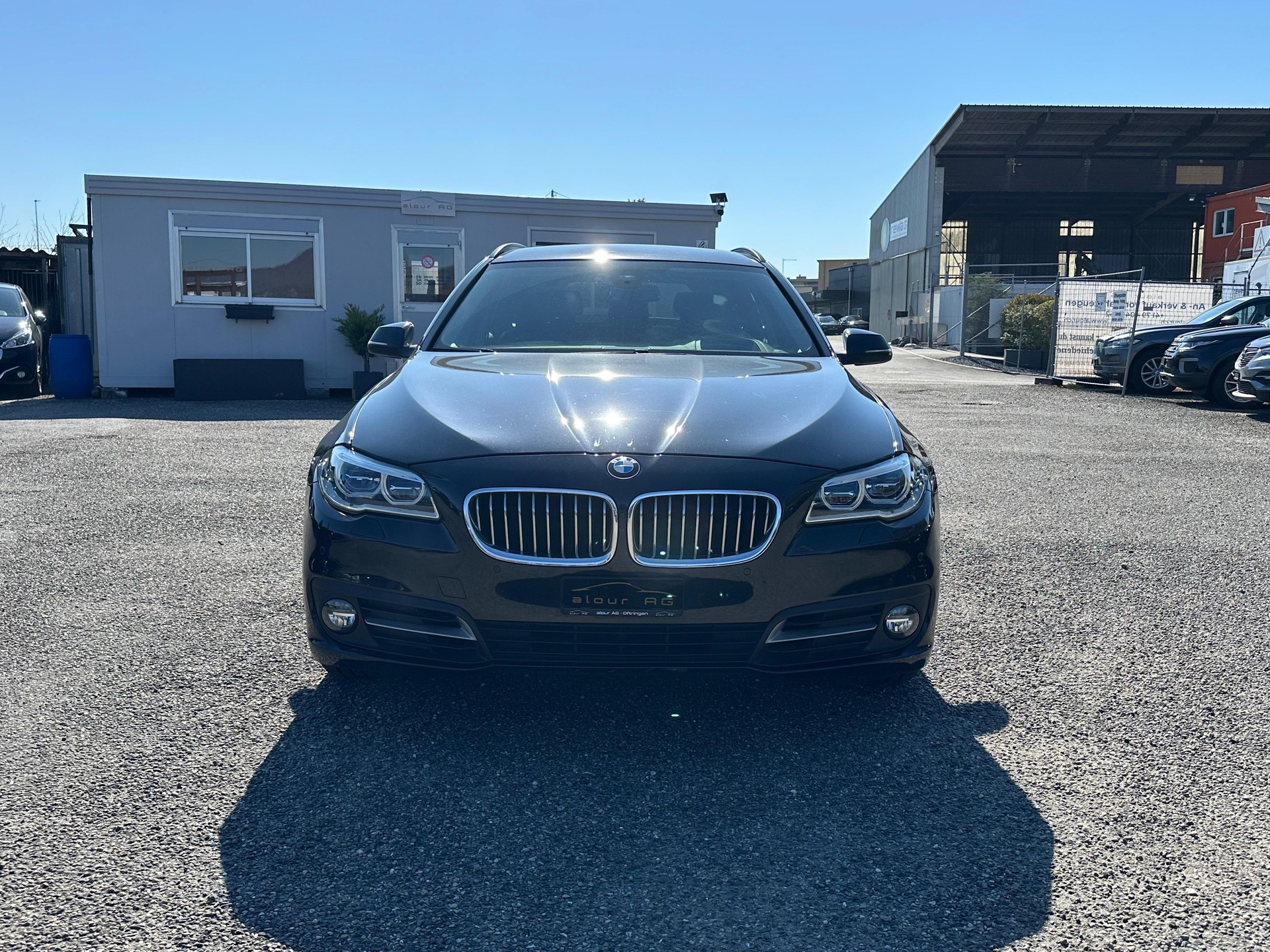 BMW 530d Touring xDrive Steptronic-image-0