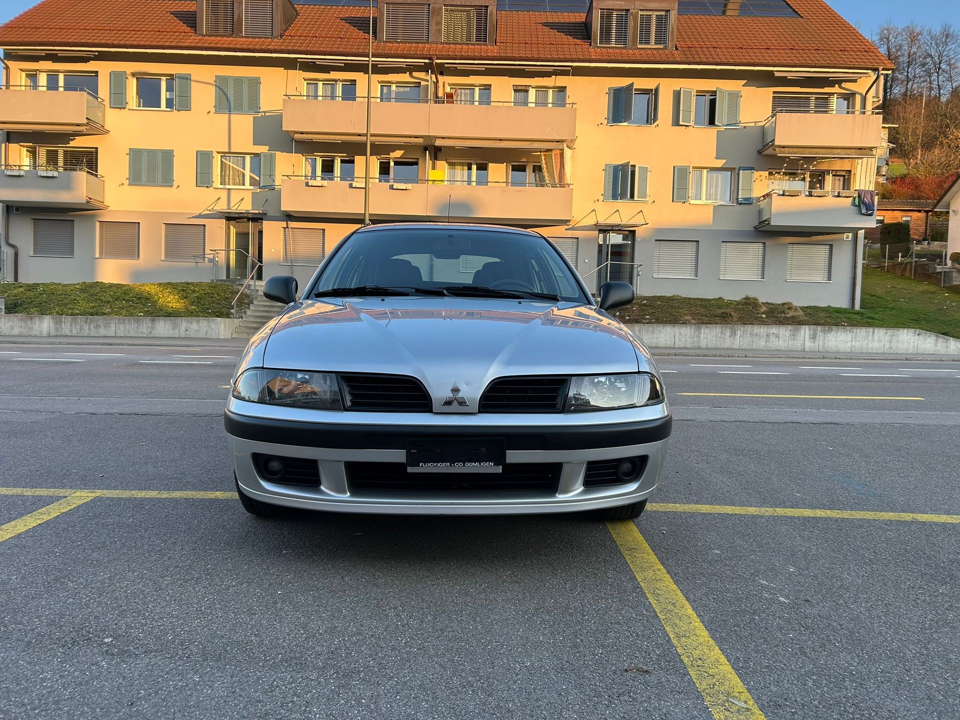 MITSUBISHI Carisma 1.8 GDI