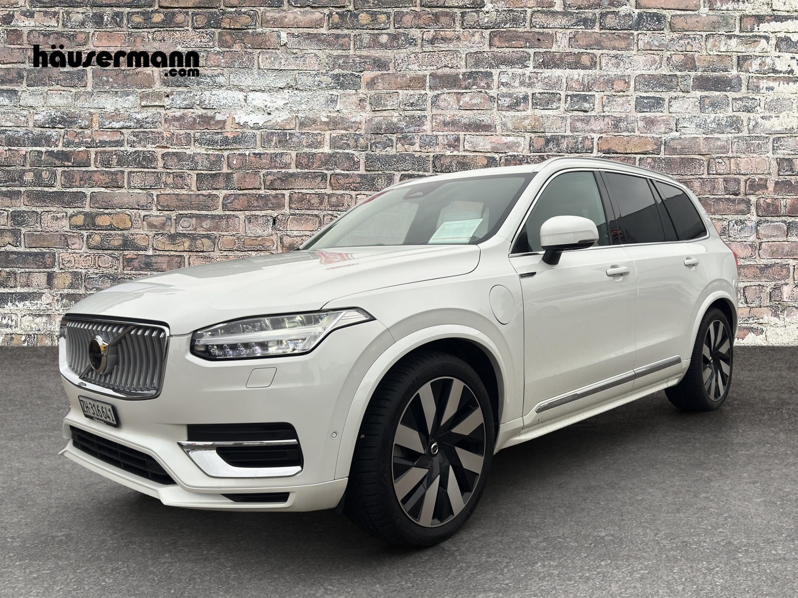 VOLVO XC90 2.0 T8 TE eAWD XCLUSIVE Bright 7Pl-image-0