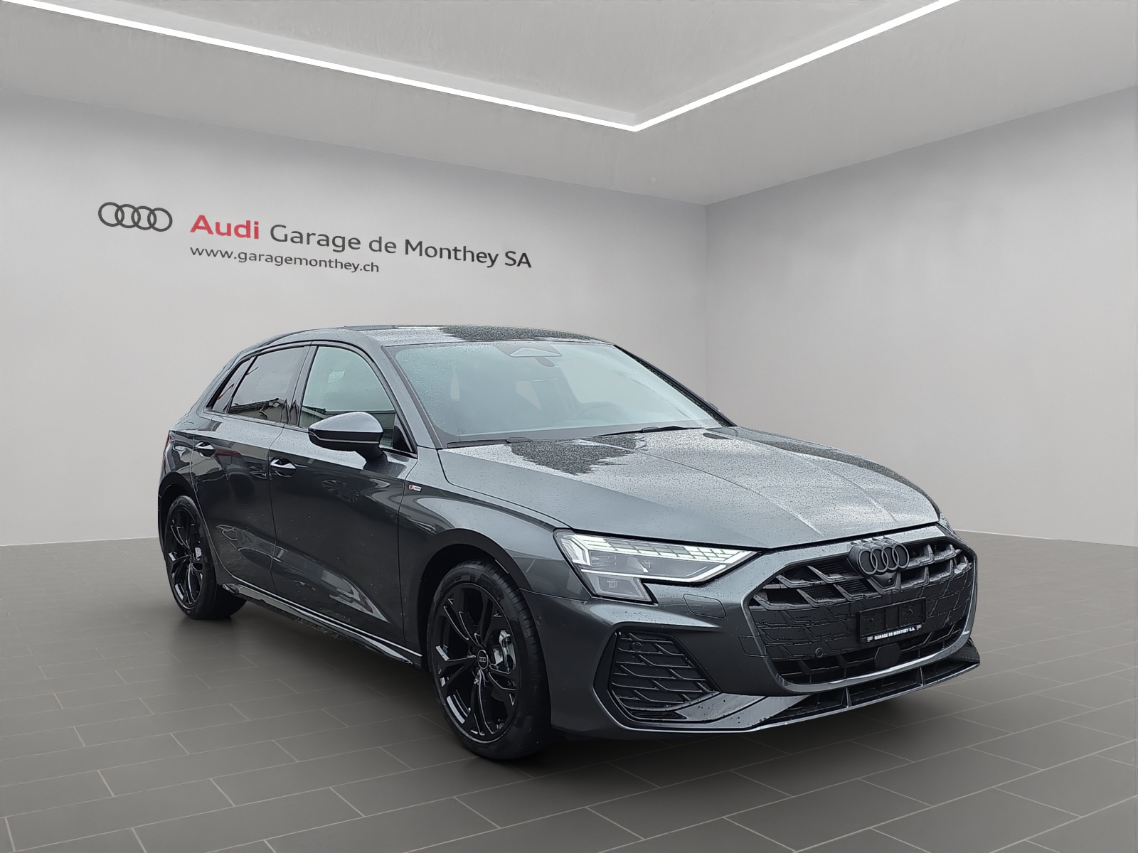 AUDI A3 Sportback TFSI 110 kW S line Attraction S tronic-image-2