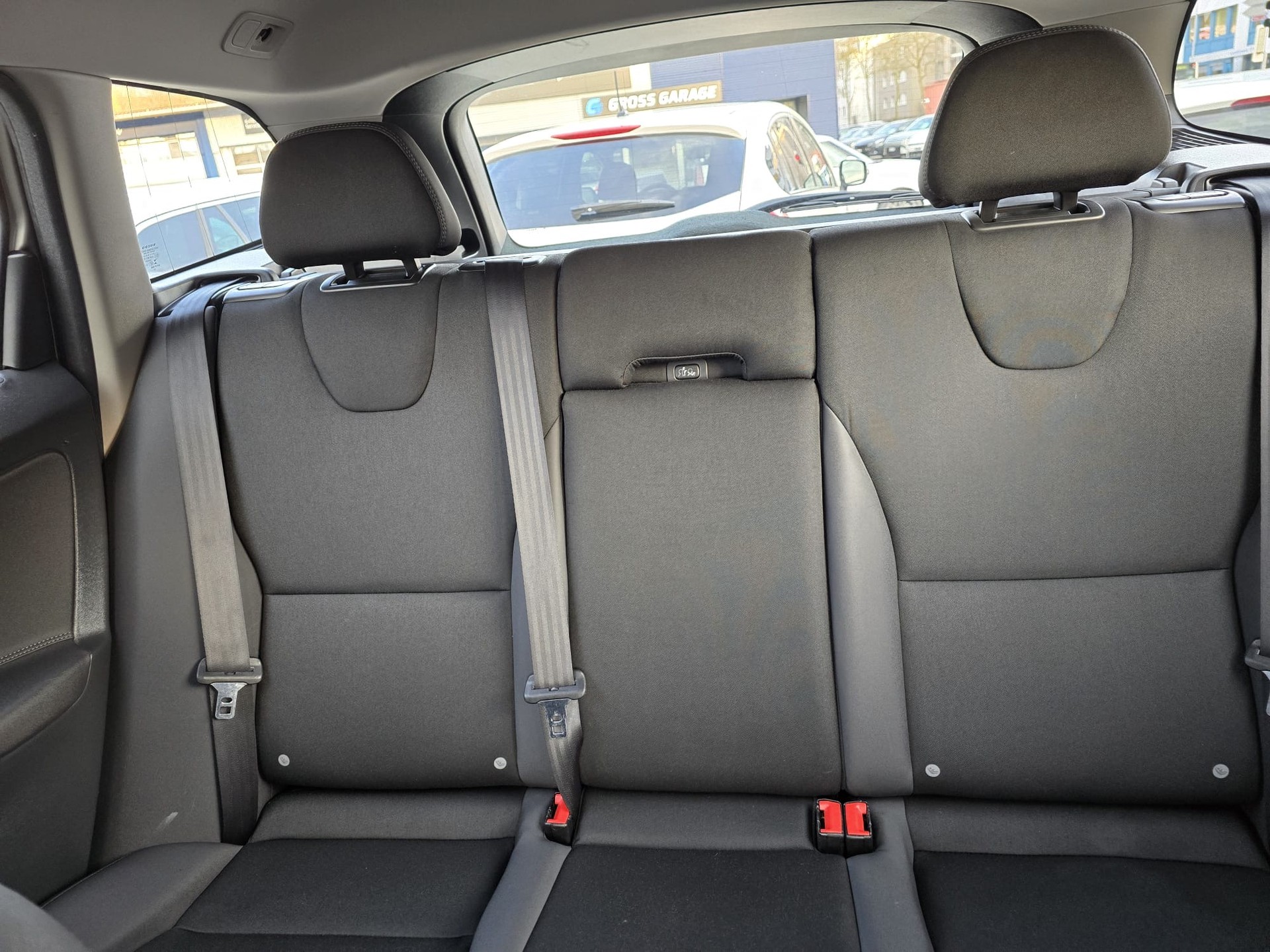 VOLVO XC60 D4 Summum Geartronic-image-13