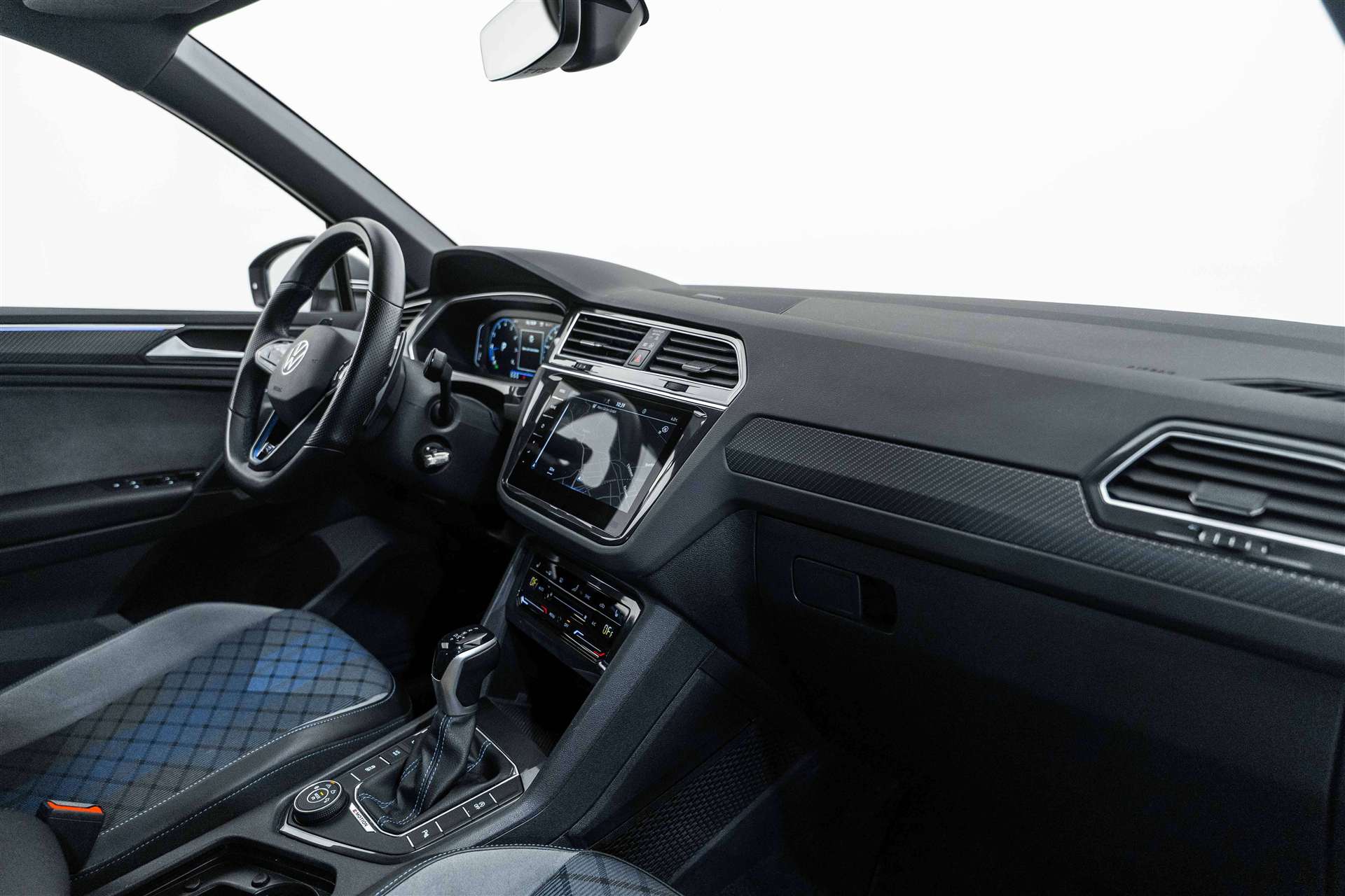 VW Tiguan 2.0TSI R 4Motion DSG 320PS-image-10
