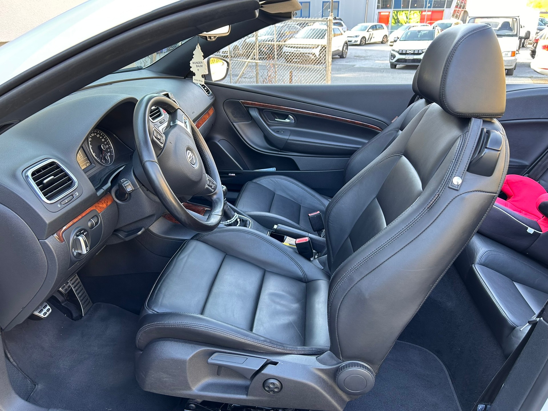 VW Eos 2.0 TSI DSG-image-5