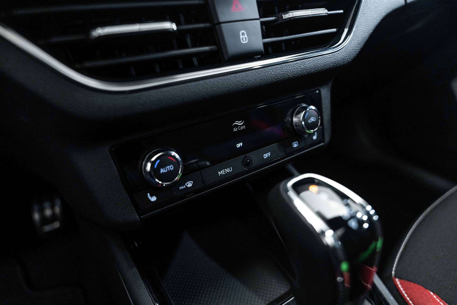 SKODA Kamiq 1.5 TSI ACT Monte Carlo DSG-image-26