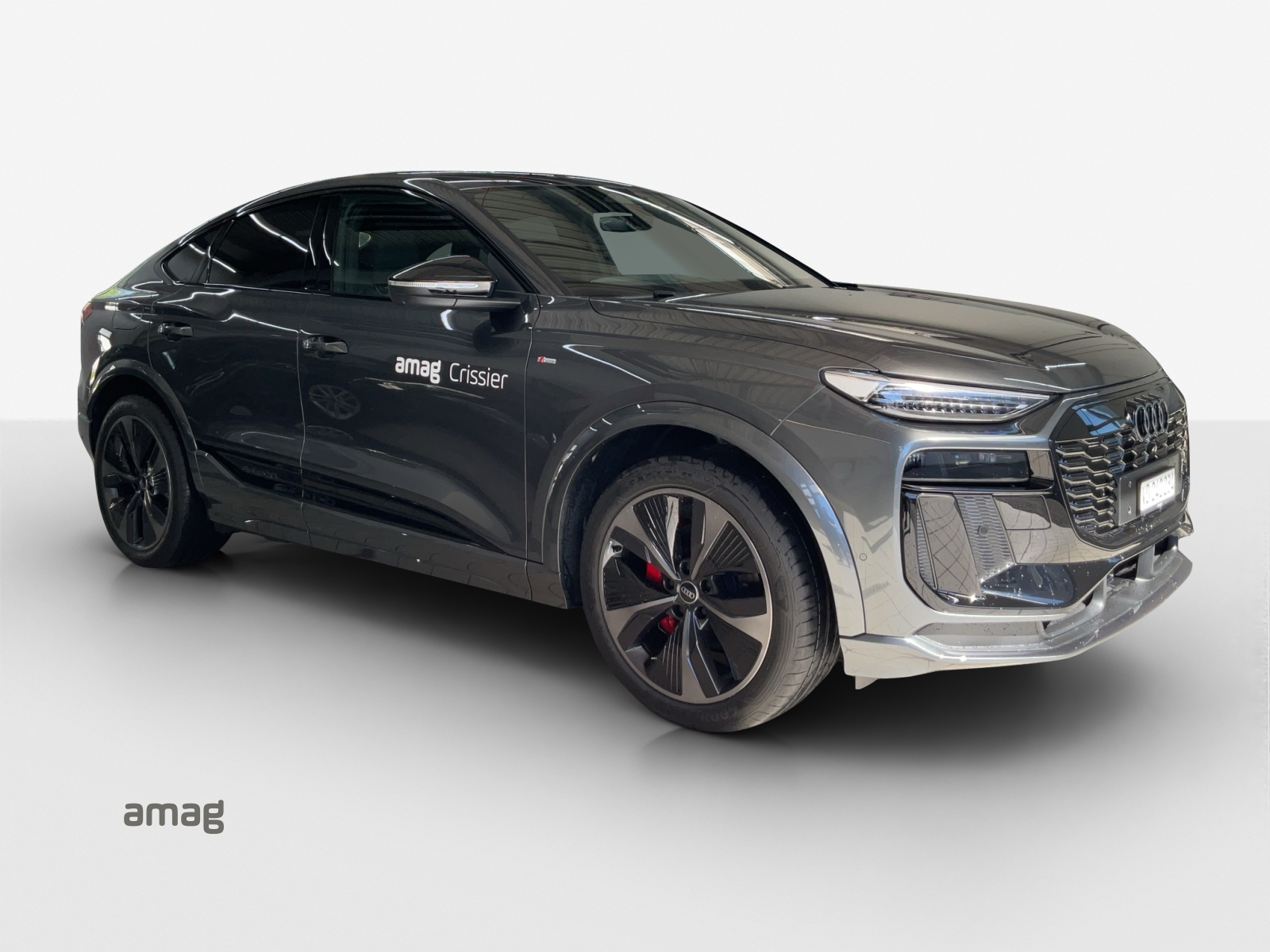 AUDI Q6 Sportback e-tron quattro-image-5