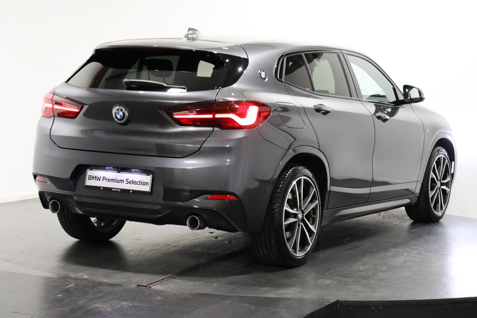 BMW X2 20d xDrive-image-2