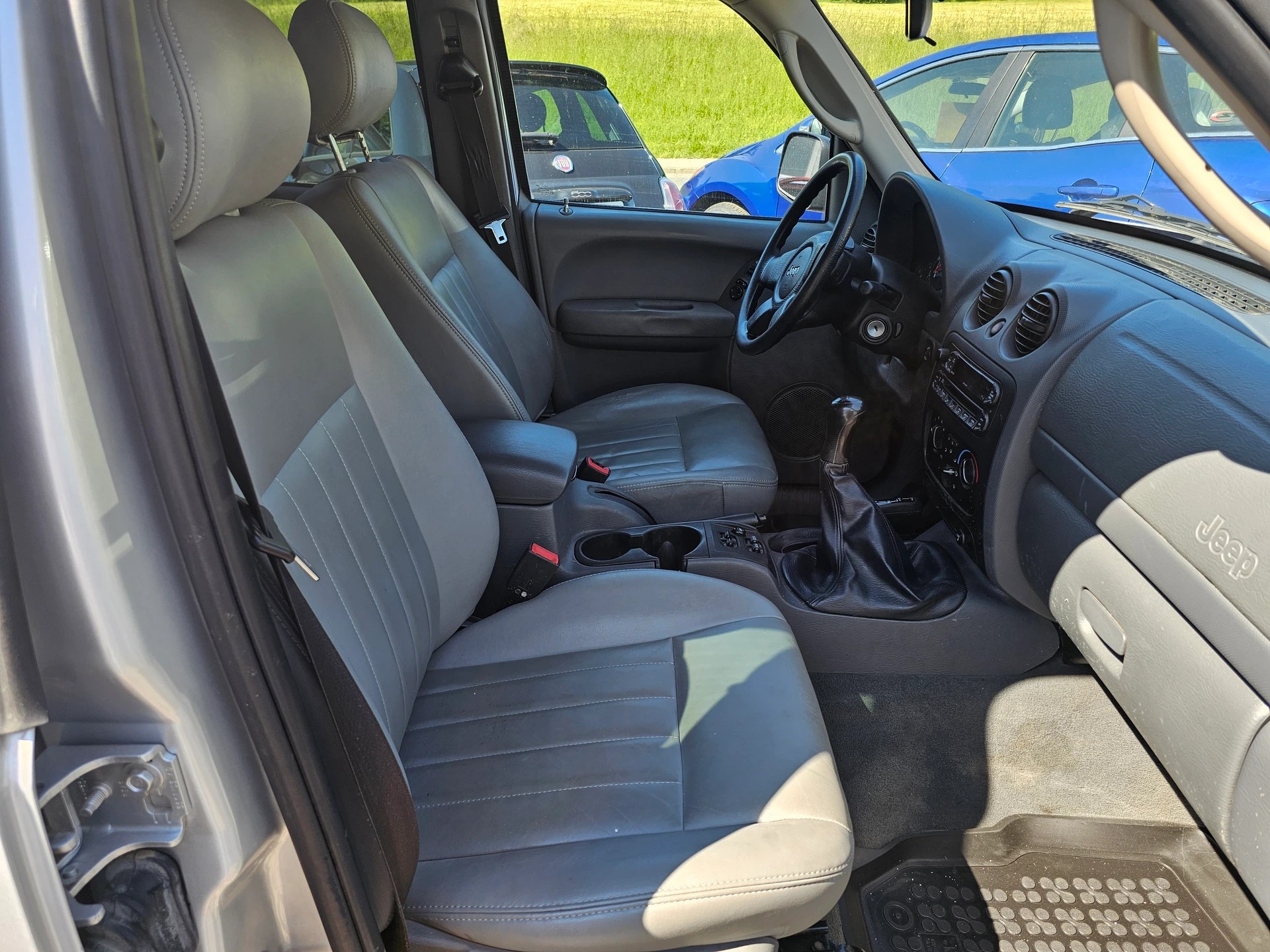 JEEP Cherokee 2.8 CRD Limited-image-9
