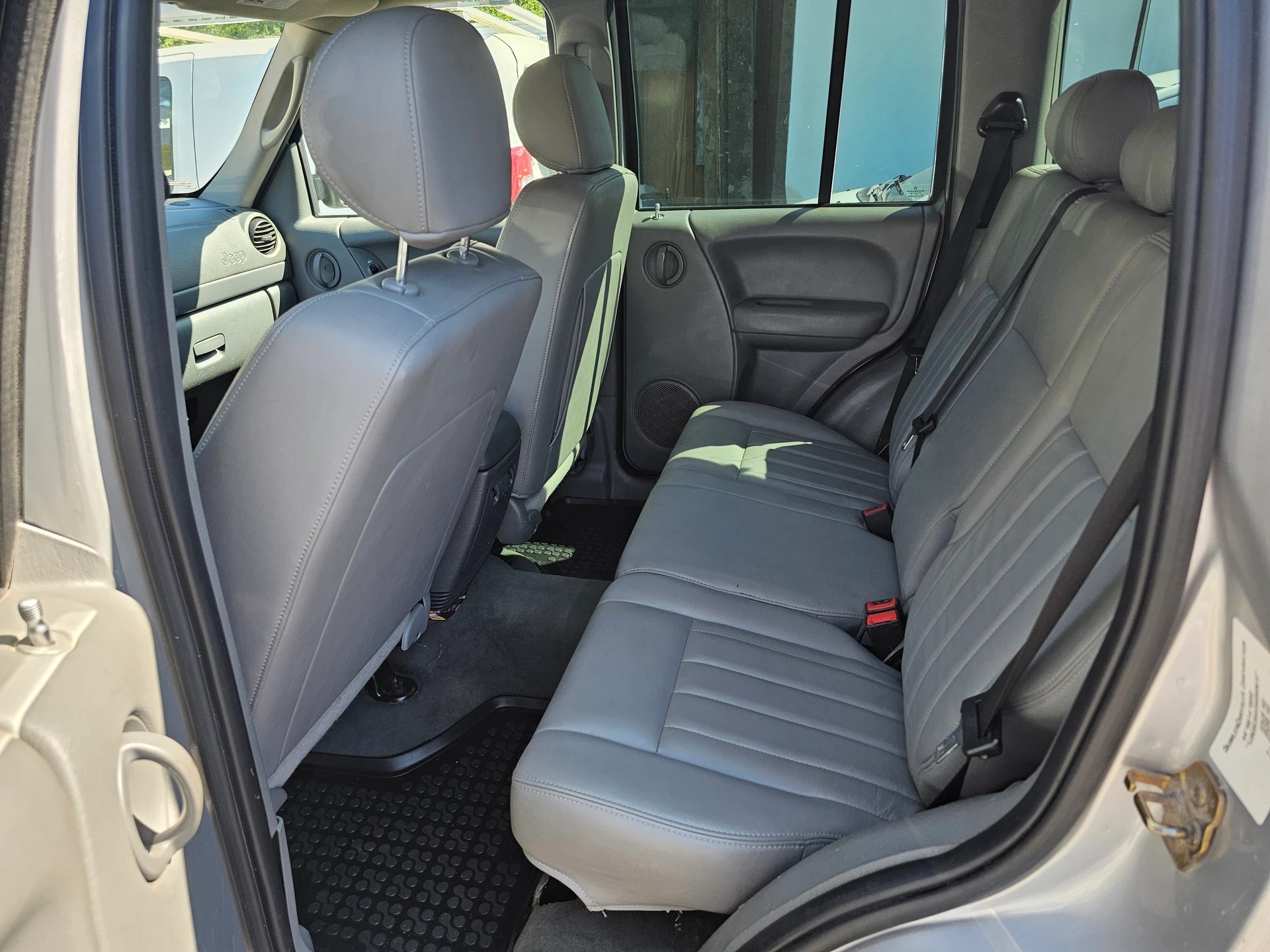 JEEP Cherokee 2.8 CRD Limited-image-10