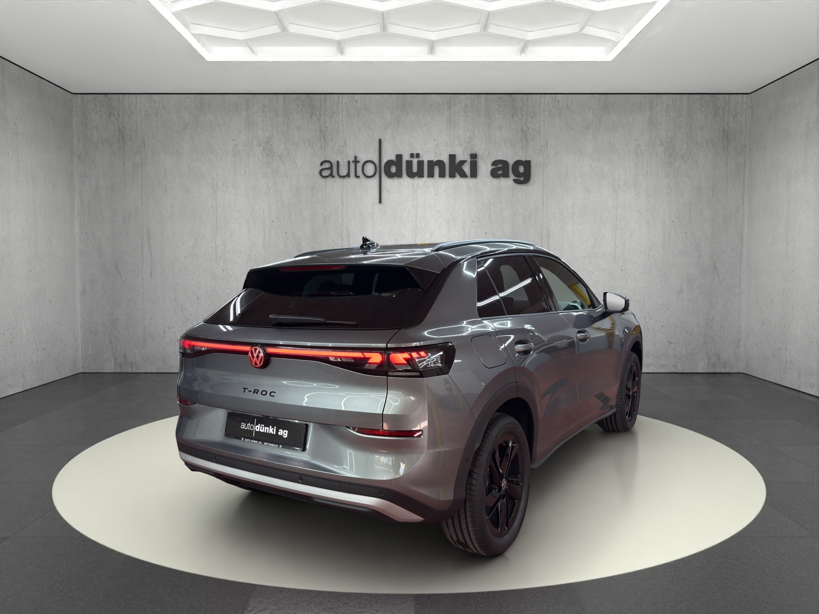 VW T-Roc 1.5 eTSI mHEV Style DSG-image-2