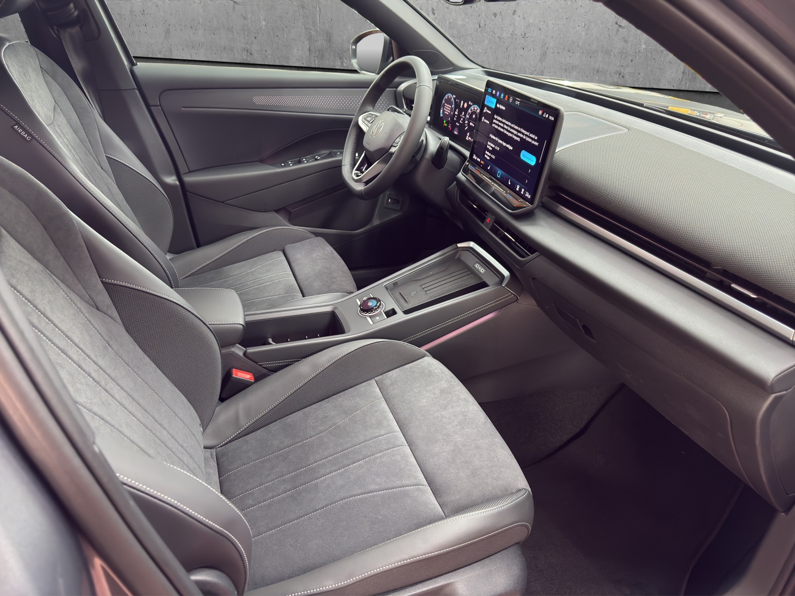 VW T-Roc 1.5 eTSI mHEV Style DSG-image-6