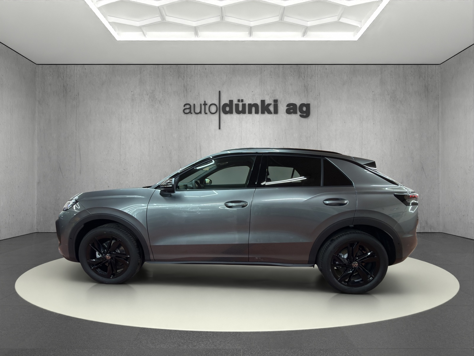 VW T-Roc 1.5 eTSI mHEV Style DSG-image-0