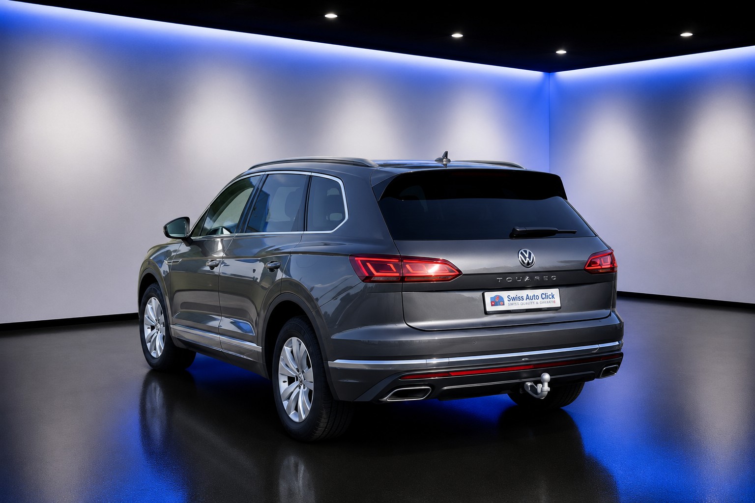 VW Touareg 3.0 TDI Elegance Tiptronic-image-2