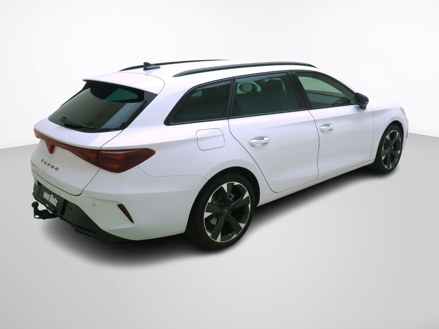 CUPRA Leon ST 1.5 eTSI DSG-image-4