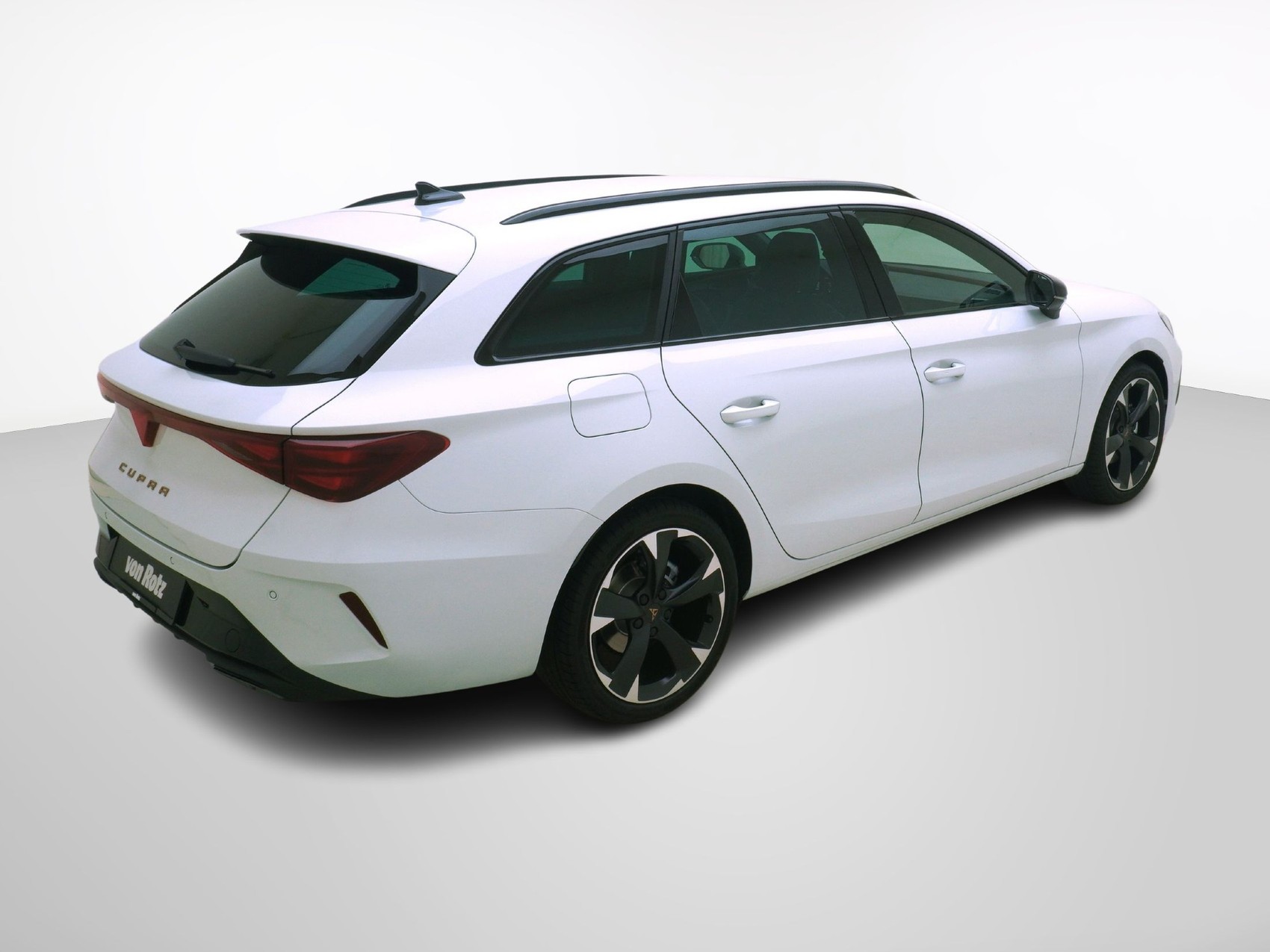 CUPRA Leon ST 1.5 eTSI DSG-image-5